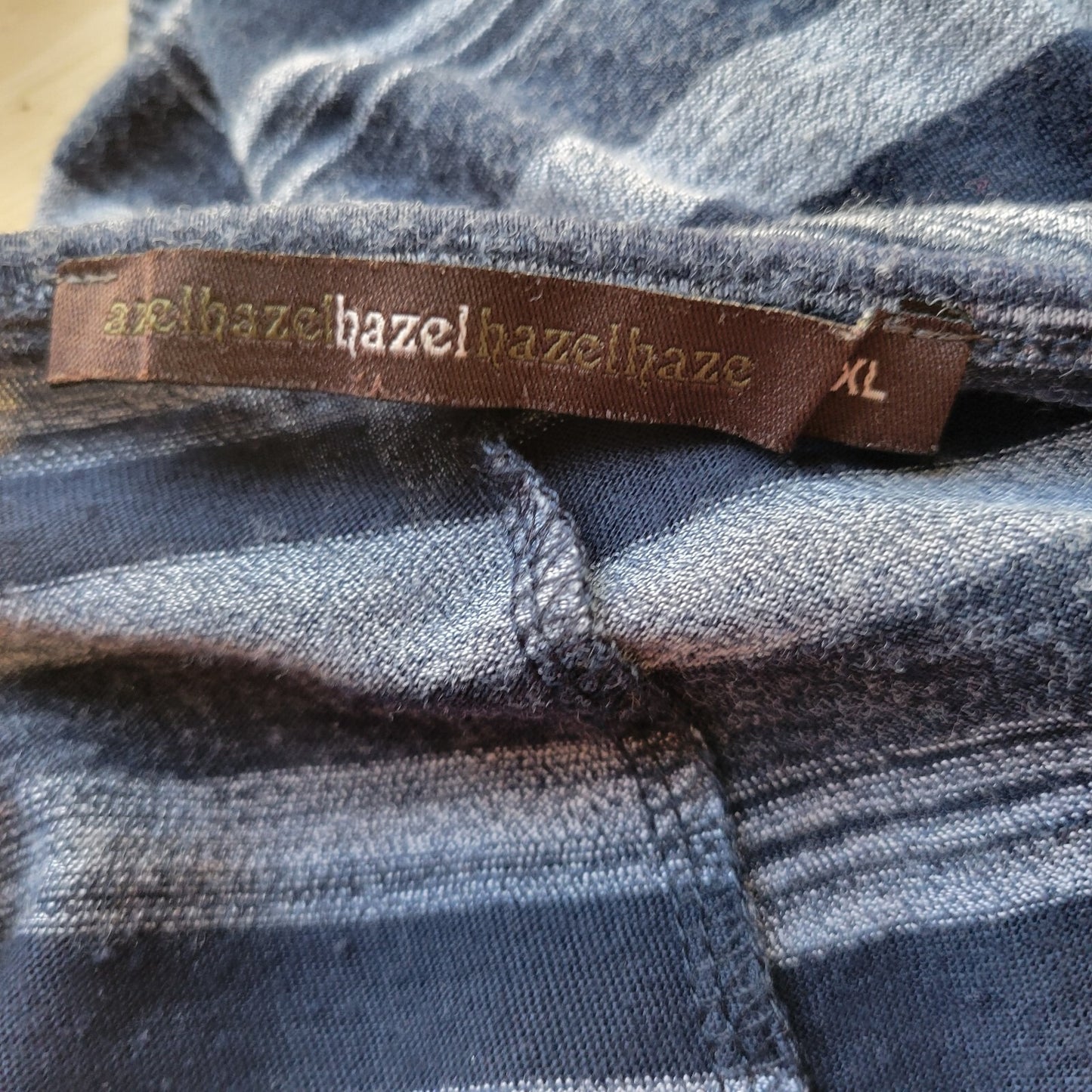 Hazel Haze Women Top XL Tee Blue Gray Stripe Asymmetric Lightweight Casual Comfy