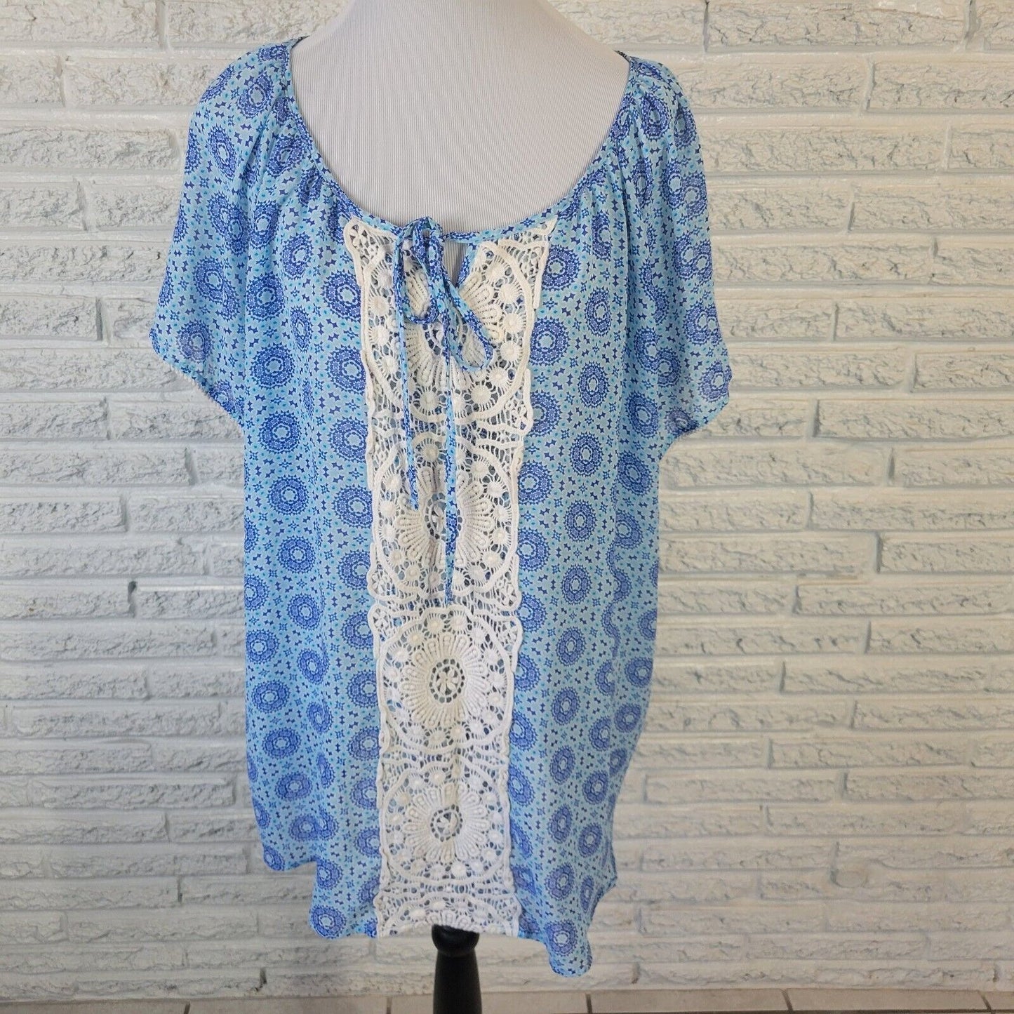 Woman Within Womens Top 2X Tunic Cap Sleeve Blue Geometric Crochet Sheer Keyhole