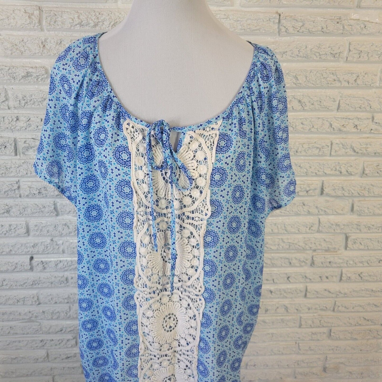 Woman Within Womens Top 2X Tunic Cap Sleeve Blue Geometric Crochet Sheer Keyhole