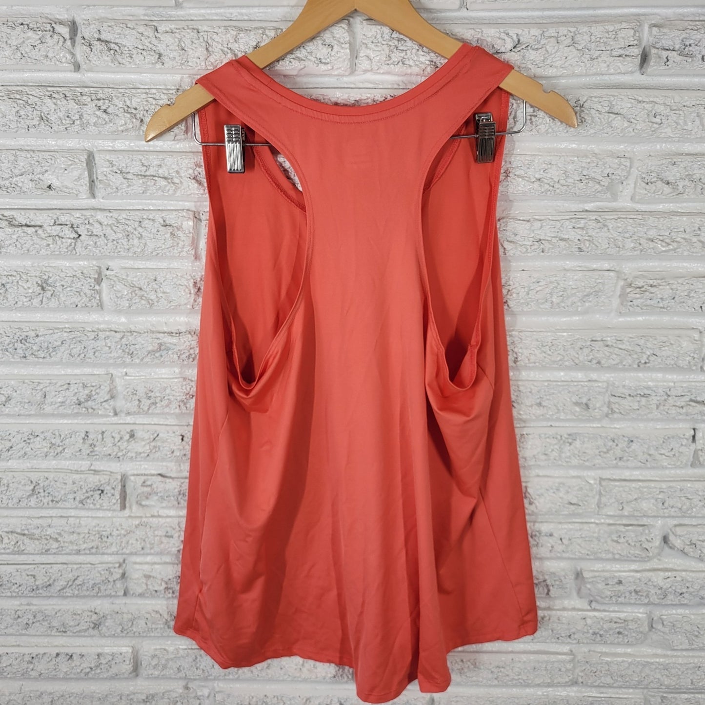 Athletic Works Womens Top XL 16 18 Tank Racerback Pink Lightweight Poly Blend