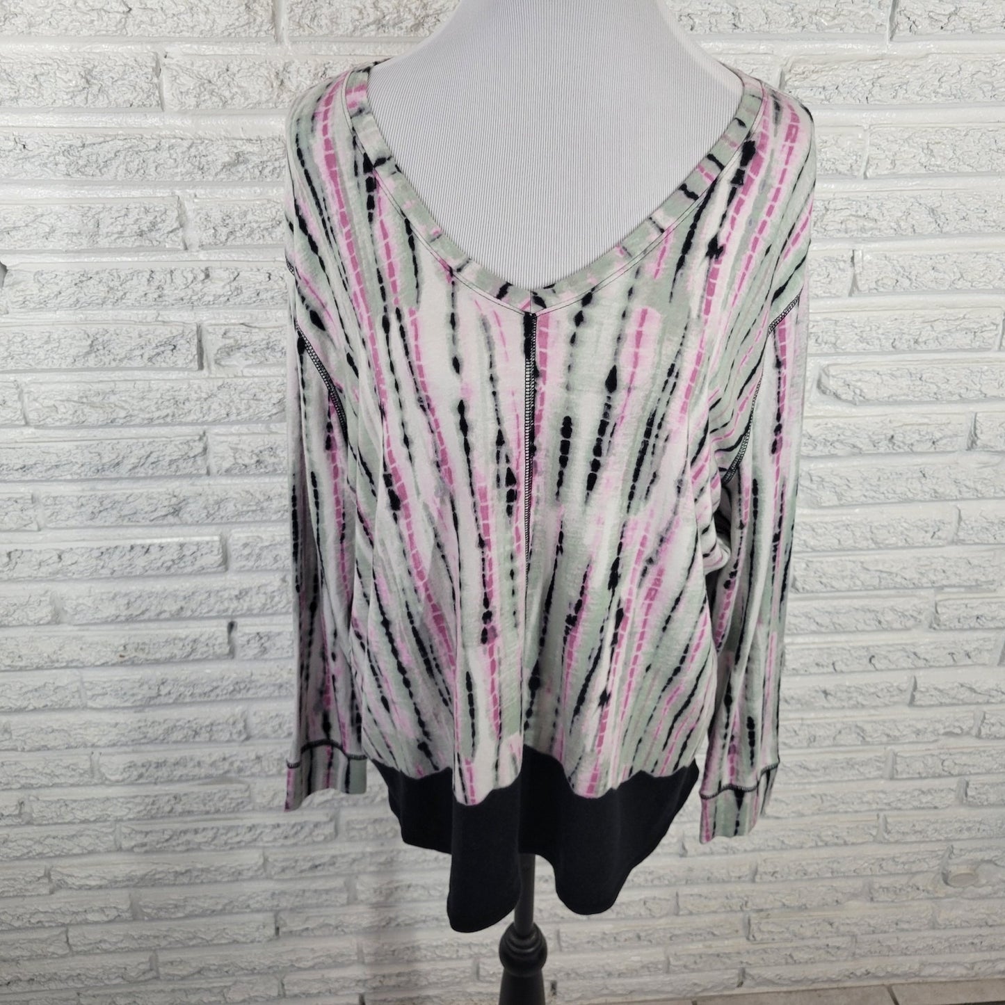 Westbound Womens Top XL Tee Long Sleeve Green Pink Tie Dye Comfy Cotton Blend