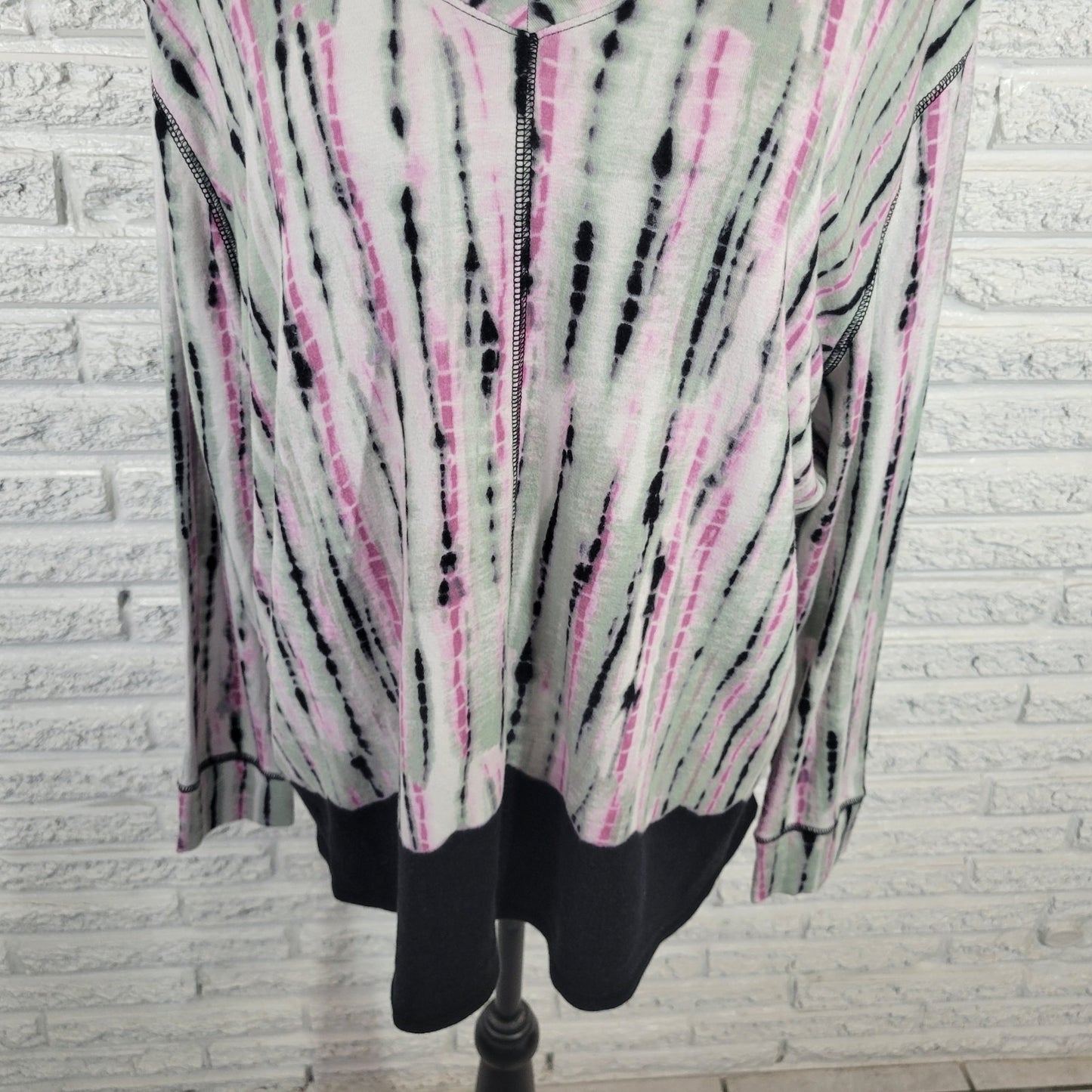 Westbound Womens Top XL Tee Long Sleeve Green Pink Tie Dye Comfy Cotton Blend