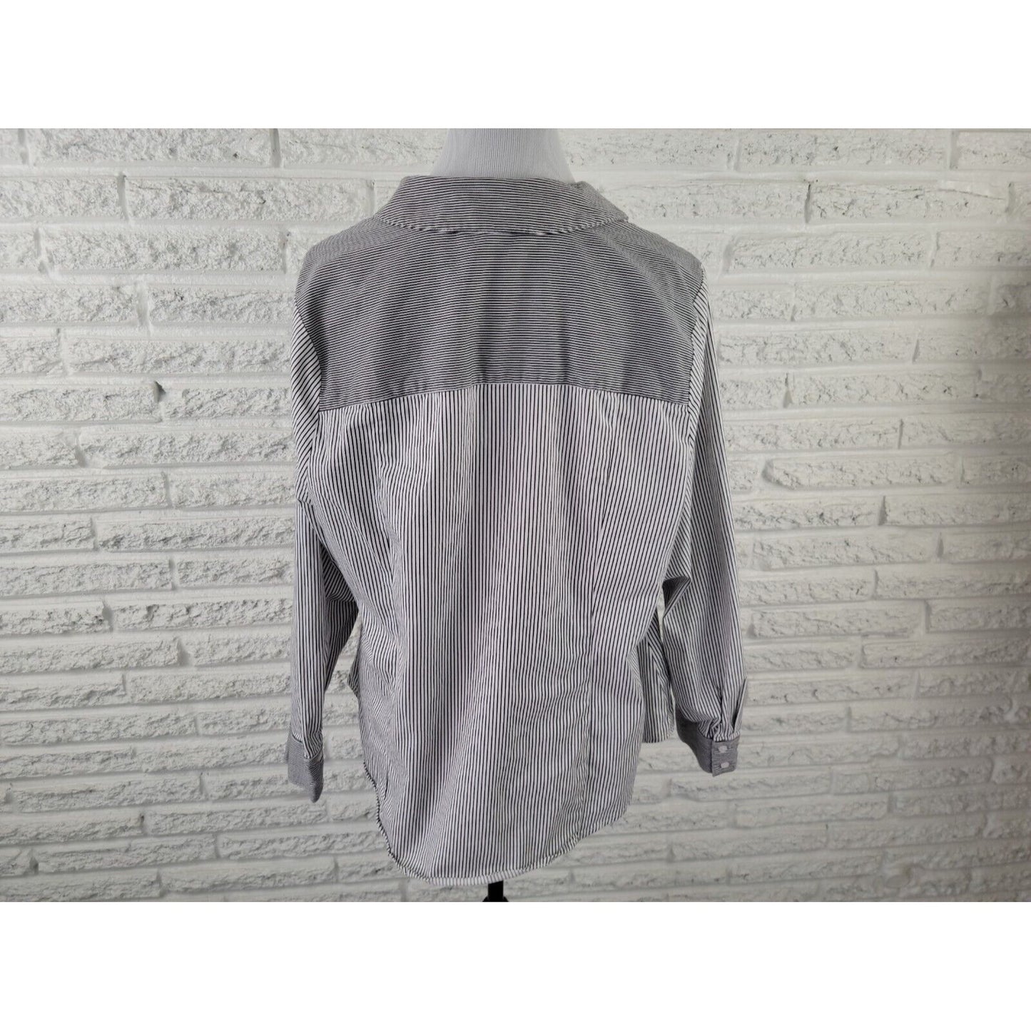 Lane Bryant Womens Shirt 20 Plus Button Up Collar Slimming Black Stripe Office