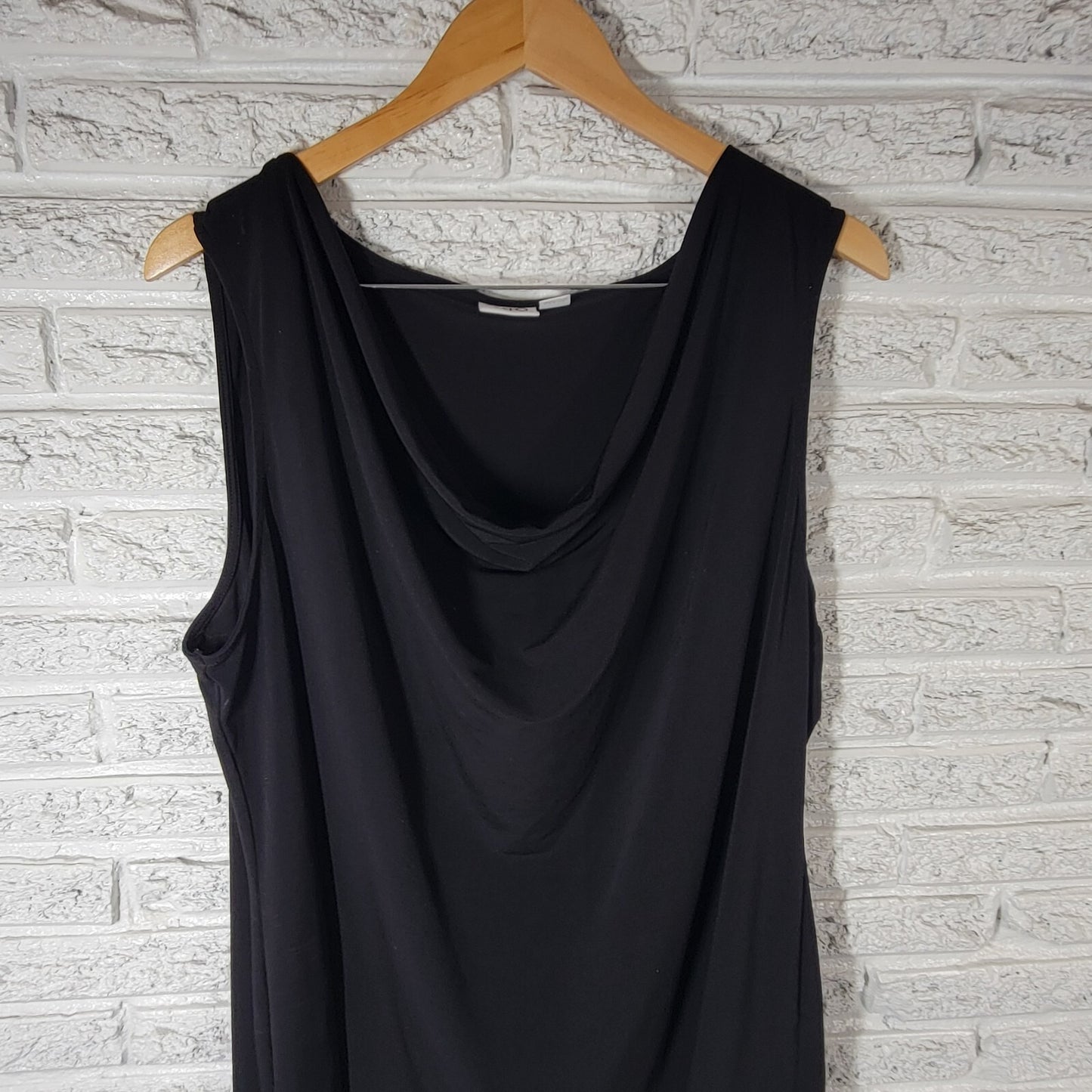 Cato Womens Top 26W 28W Plus Sleeveless Black Draped Neck Office Poly Blend