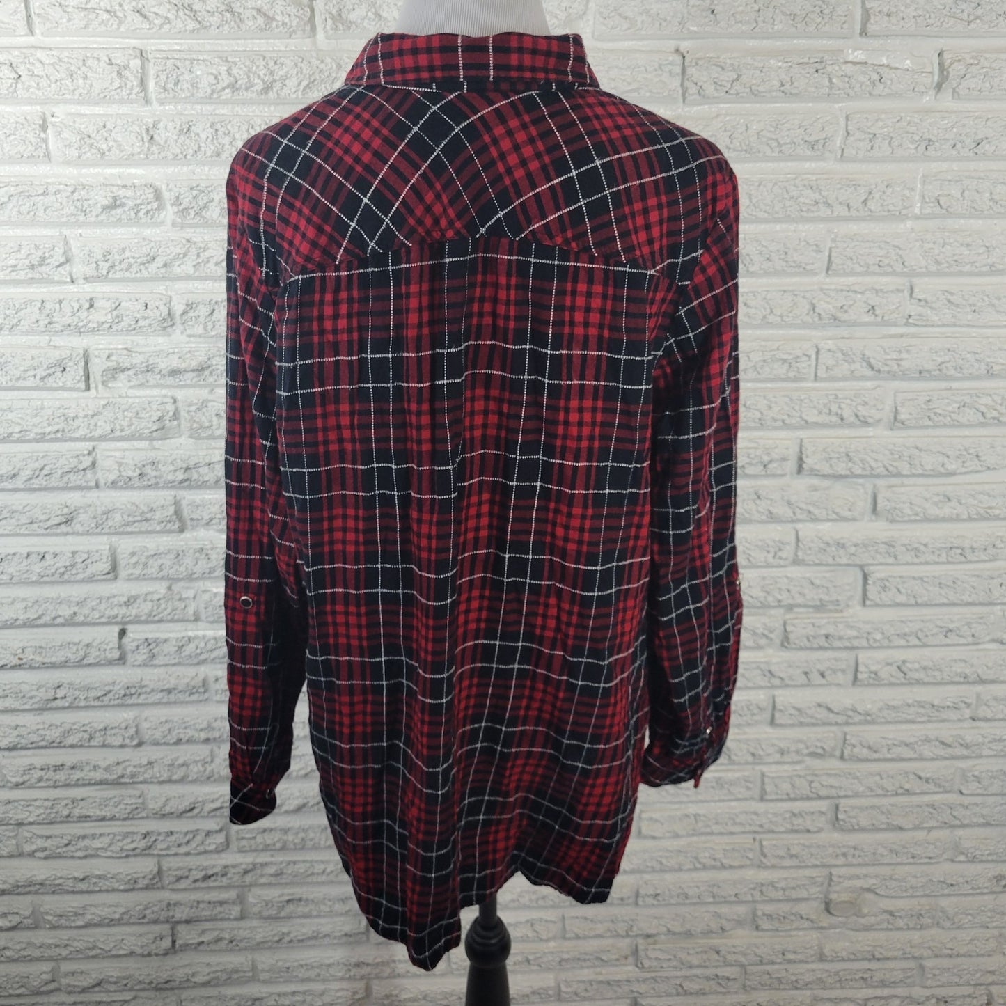 Dress Barn Womens Top 2X Plus Long Sleeve Button Up Red Black Plaid Pockets
