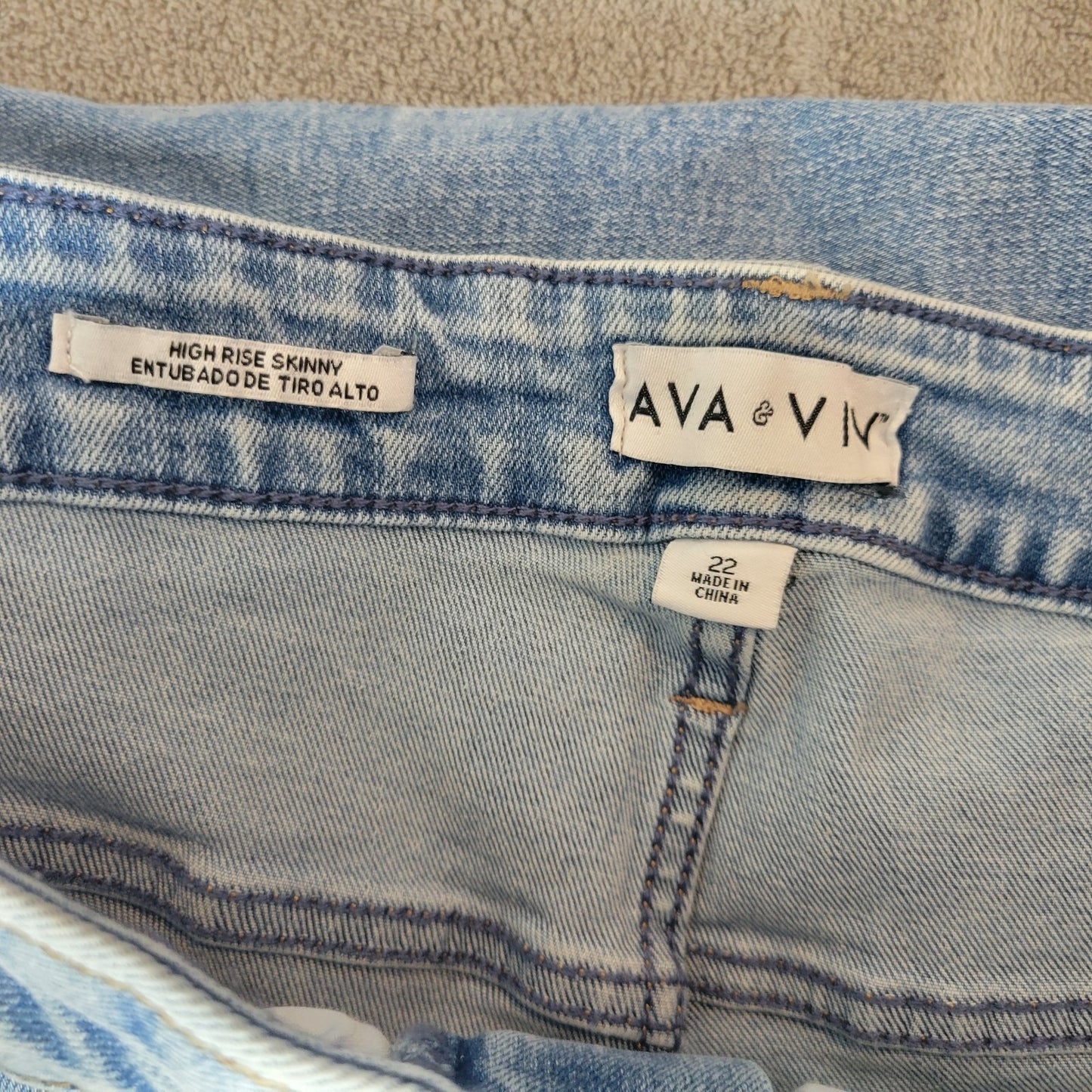 Ava Viv Women Jeans 22 Plus Skinny High Rise Distressed Blue Denim Zip Fly Comfy