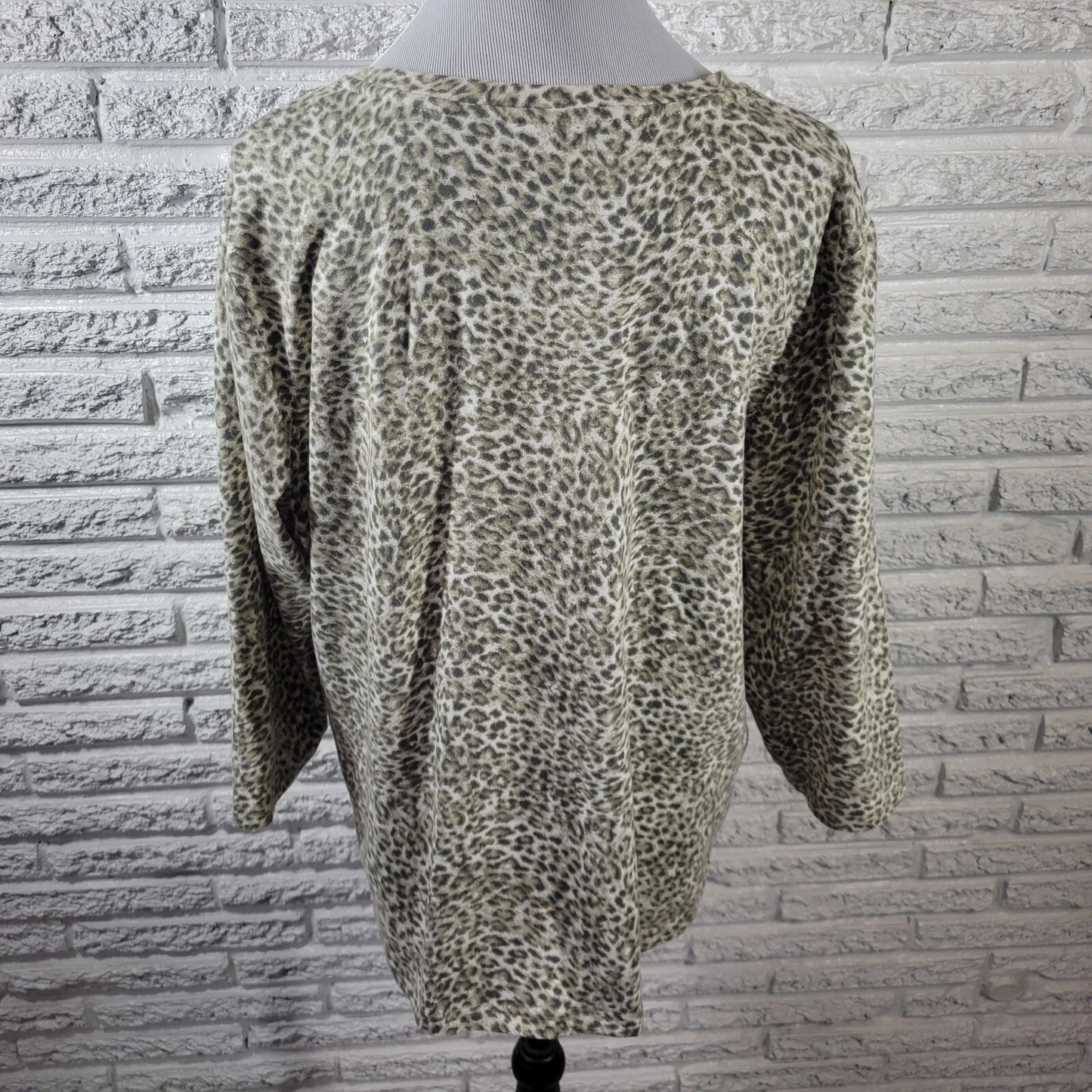 Denim Co Womens Top Extra Large Tee 3/4 Sleeve Gray Animal Print Comfy Casual