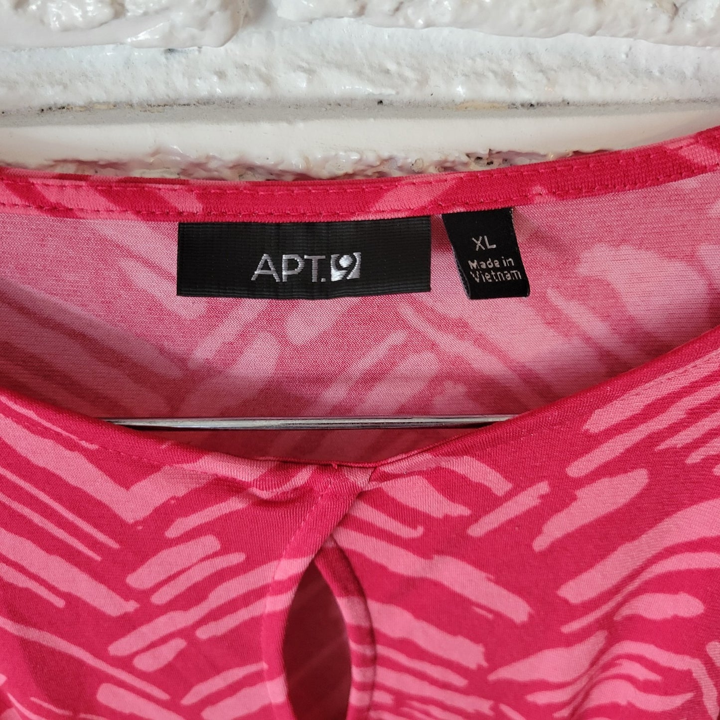 Apt 9 Womens Dress XL Sleeveless Pink Watercolor Poly Blend Keyhole Casual Comfy