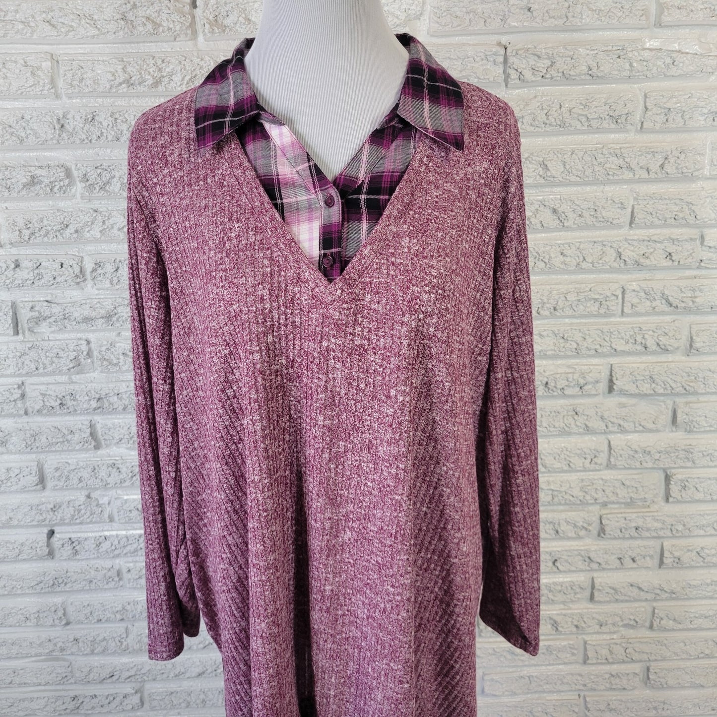 Catherines Womens Top 2X Plus Tunic Knit Purple Plaid Collar Quarter Button