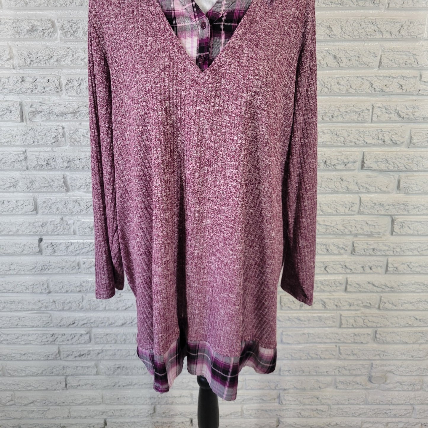 Catherines Womens Top 2X Plus Tunic Knit Purple Plaid Collar Quarter Button