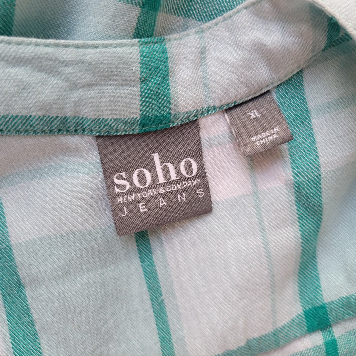 New York Co SOHO Womens Top Extra Large Long Sleeve Green White Plaid Casual