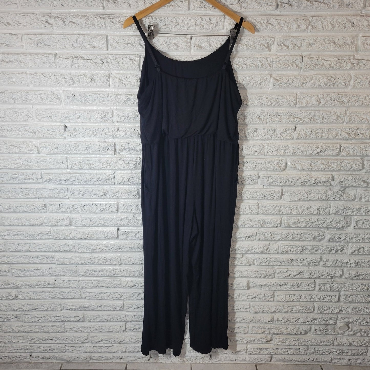 Kaileigh Womens Jumpsuit 2X Plus Sleeveless Spaghetti Black Pockets Casual Comfy