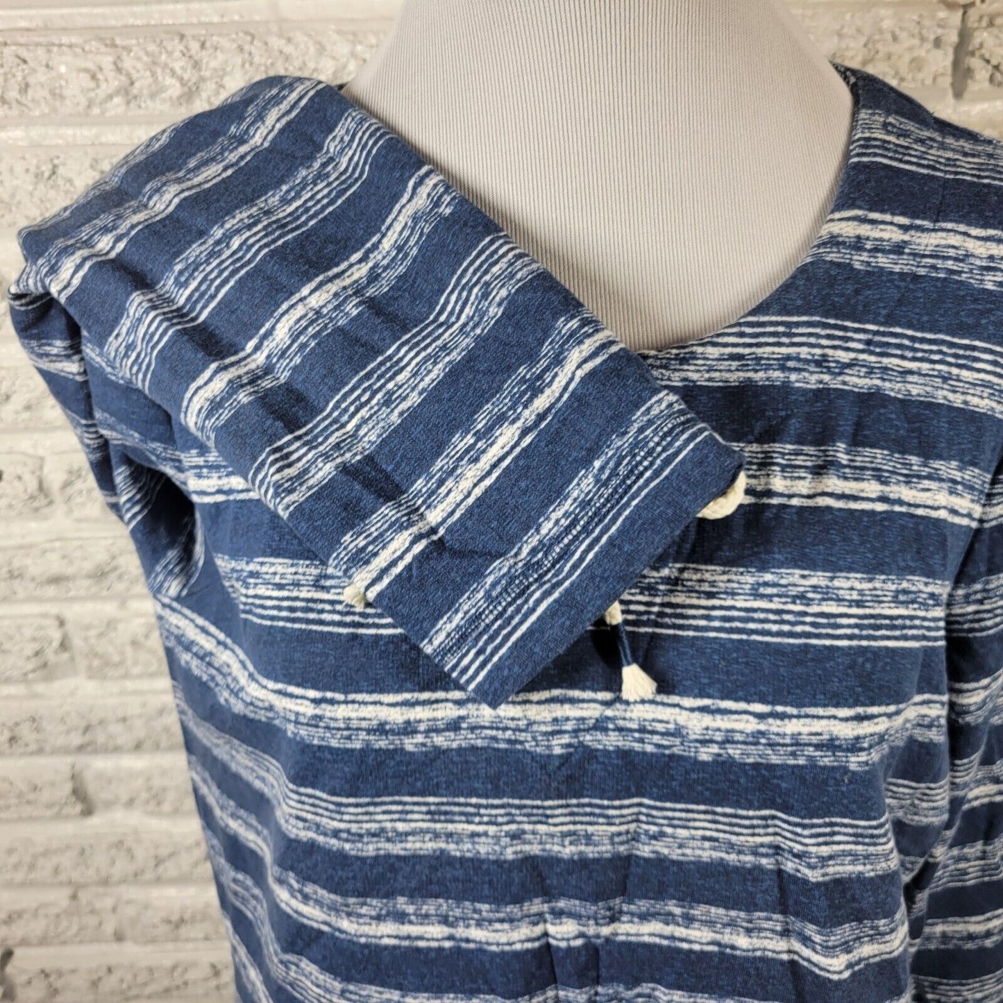 Sonoma Womens Top Extra Large Long Sleeve Blue Watercolor Stripe Pockets Lace Up