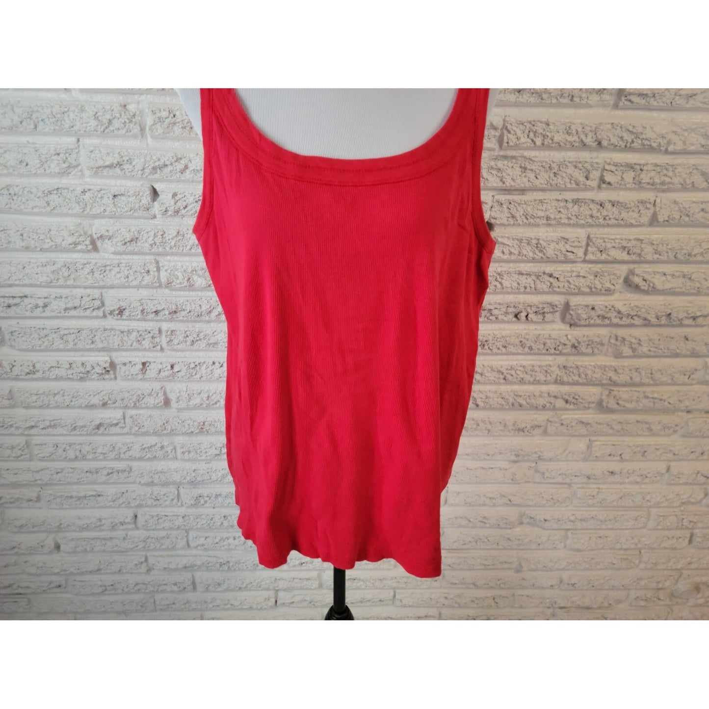 Avenue Womens Top 22 24 Plus Tank Red Ribbed Cotton Pullover Casual Basic