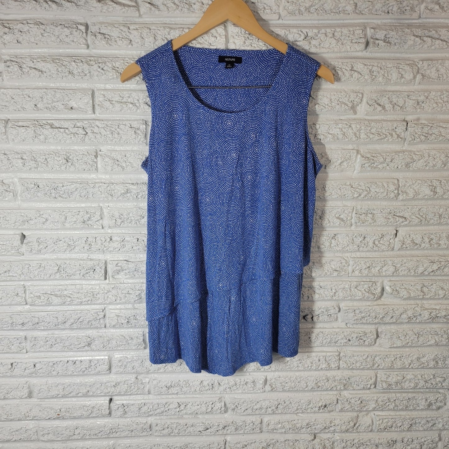 Alfani Women's Plus Size 0X Sleeveless Blouse Blue White Geometric Tiered Tank