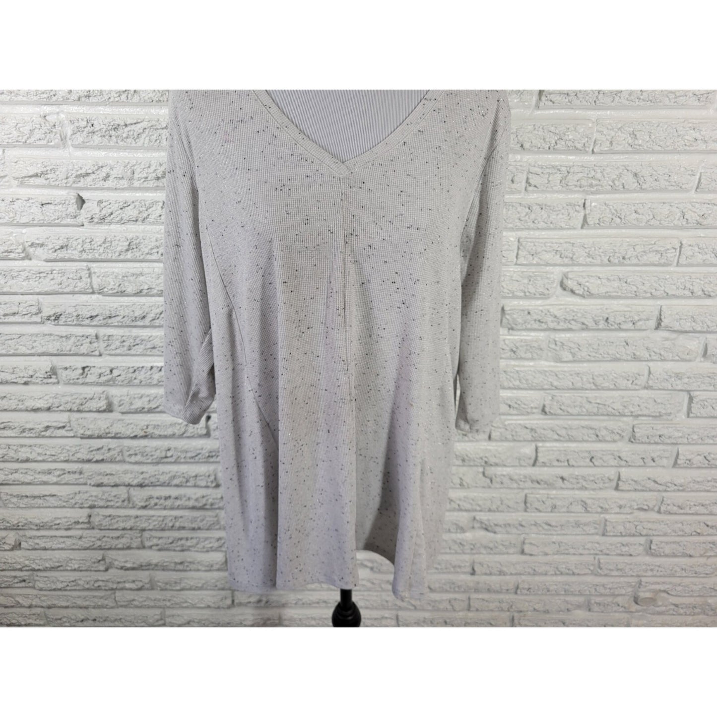 Catherines Womens Top 1XWP 3/4 Sleeve Gray Silver Metallic Asymmetric Thermal