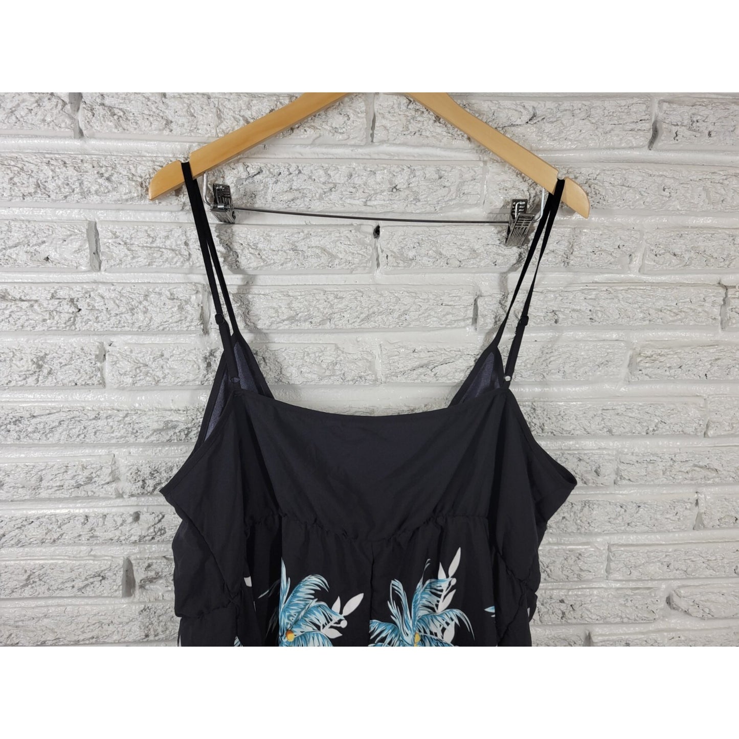 Shein Curve Women Top 4XL Plus Camisole Blue Tropical Adjustable Spaghetti Strap