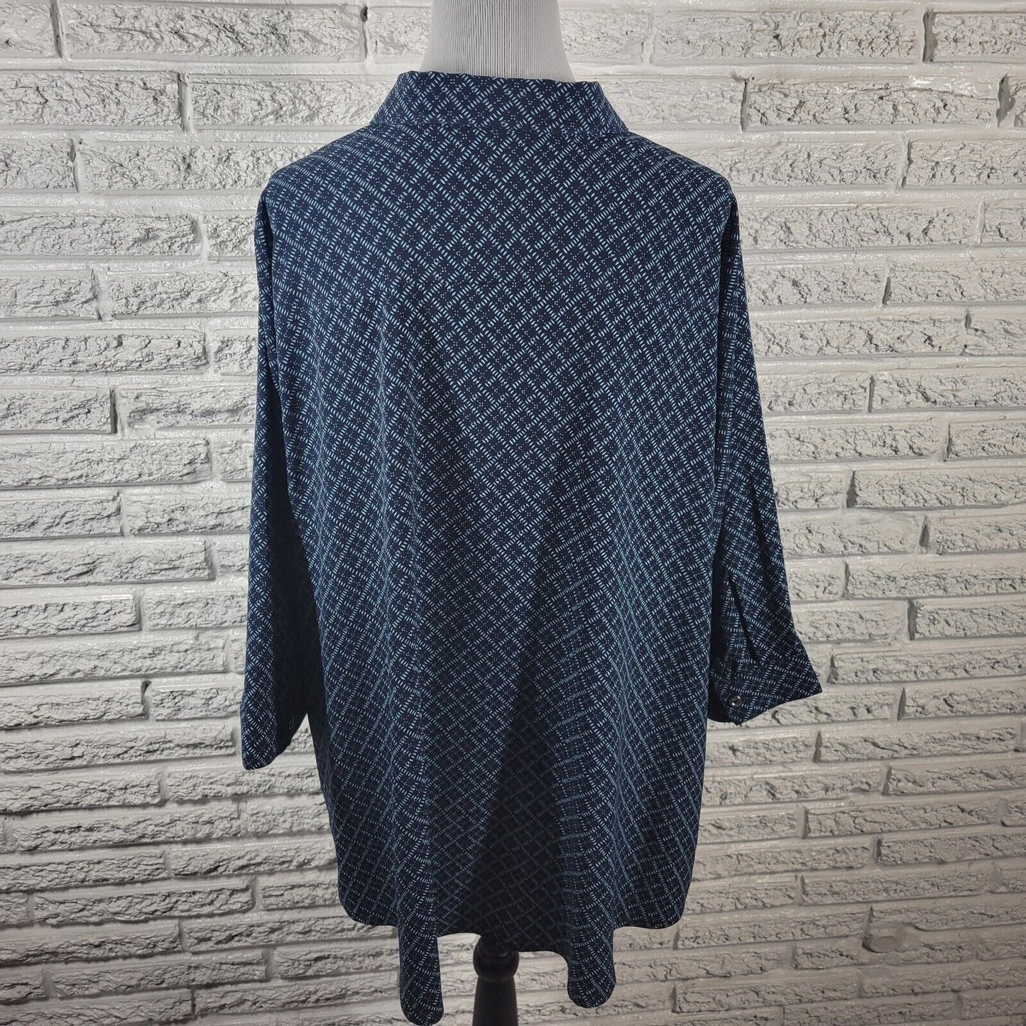 Catherines Women Top 2X Plus Tunic 3/4 Sleeve Blue Geometric Quarter Zip Pockets
