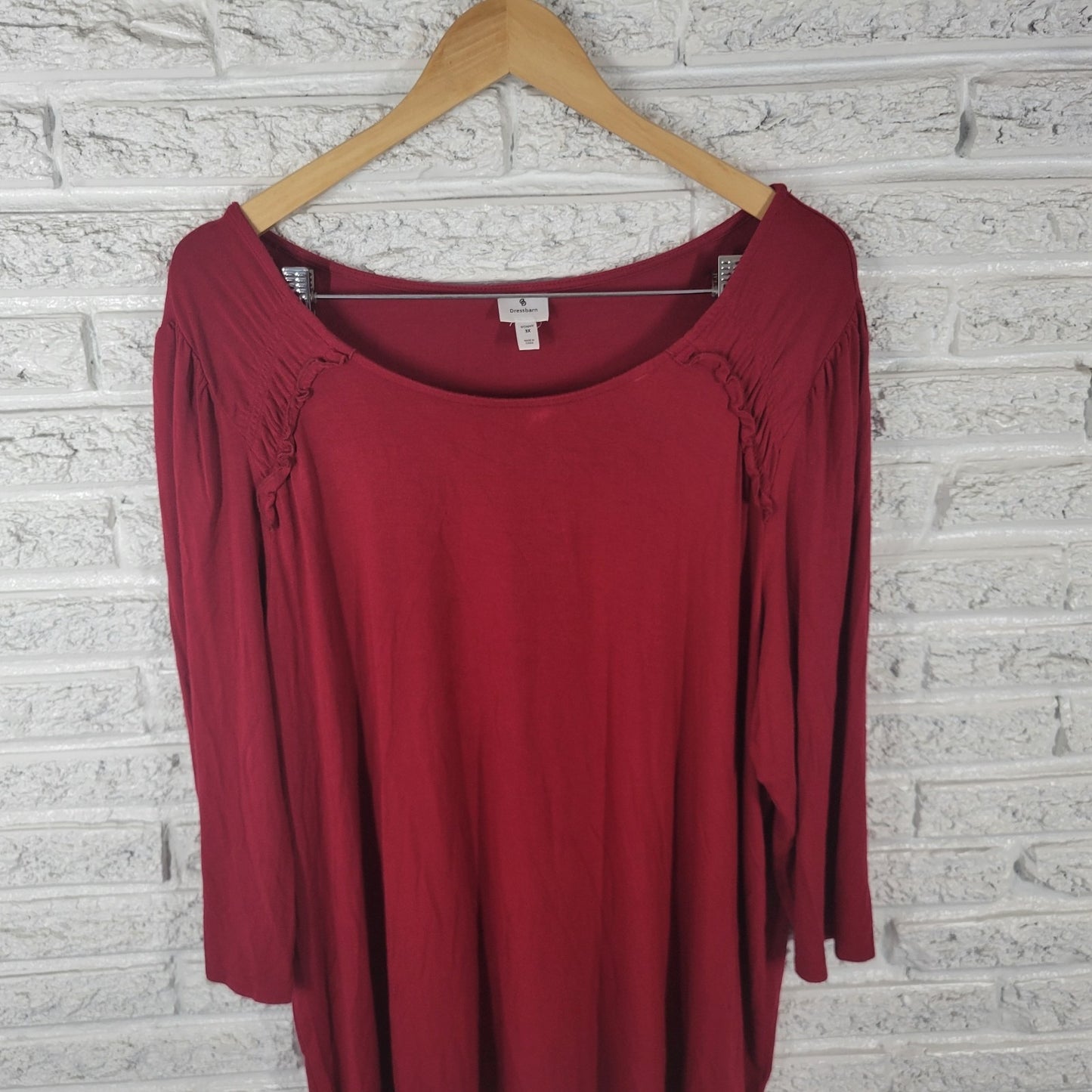 Dress Barn Womens Top 3X Plus 3/4 Sleeve Red Ruffle Rayon Blend Comfy Casual
