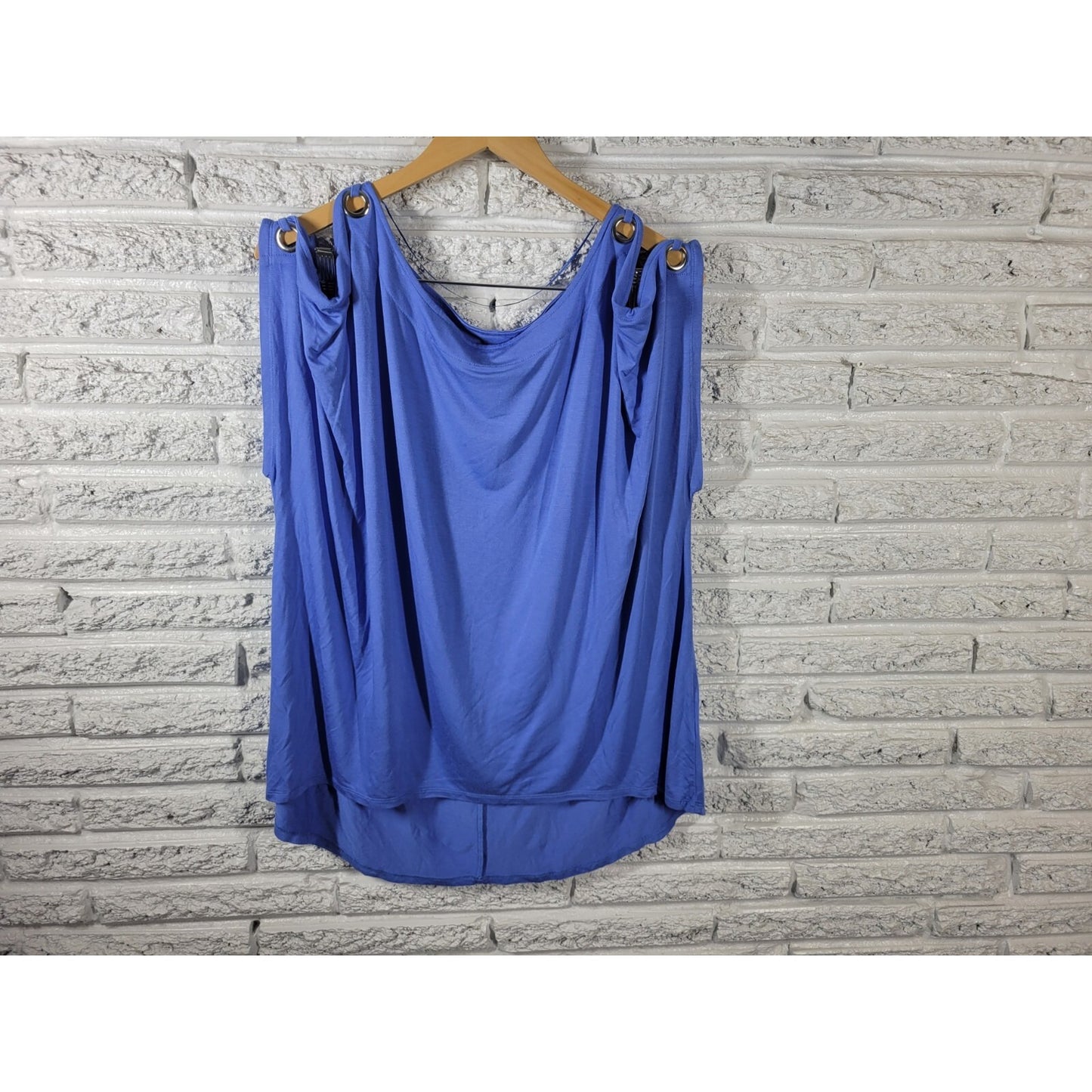 Cable Gauge Womens Top 1X Plus Sleeveless Cold Shoulder Grommets Blue Stretchy