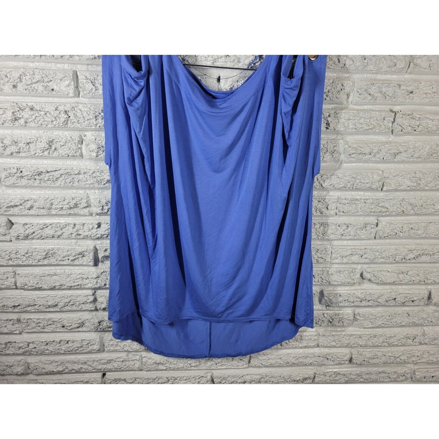 Cable Gauge Womens Top 1X Plus Sleeveless Cold Shoulder Grommets Blue Stretchy