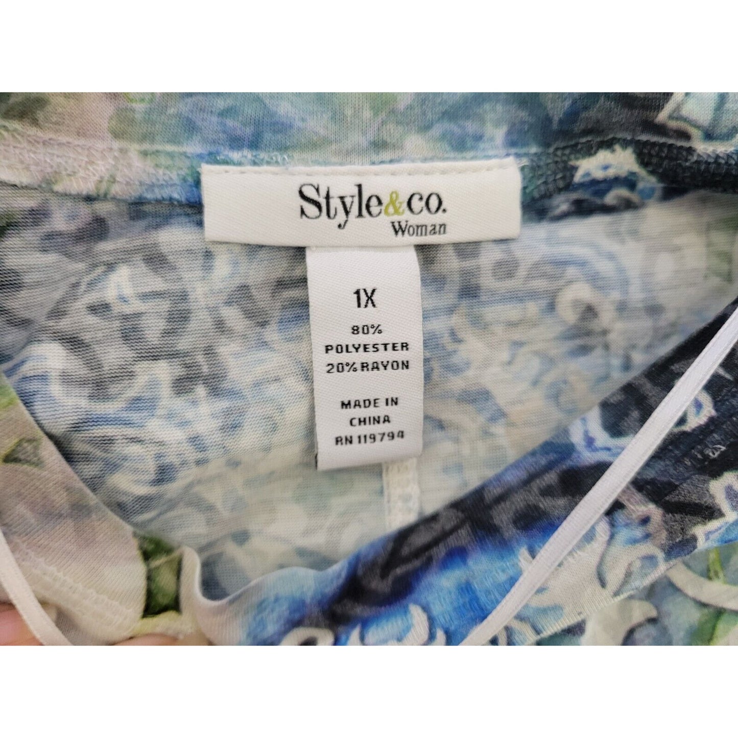 Style & Co Womens Top 1X 3/4 Sleeve Blue Floral Lightweight Poly Blend Casual