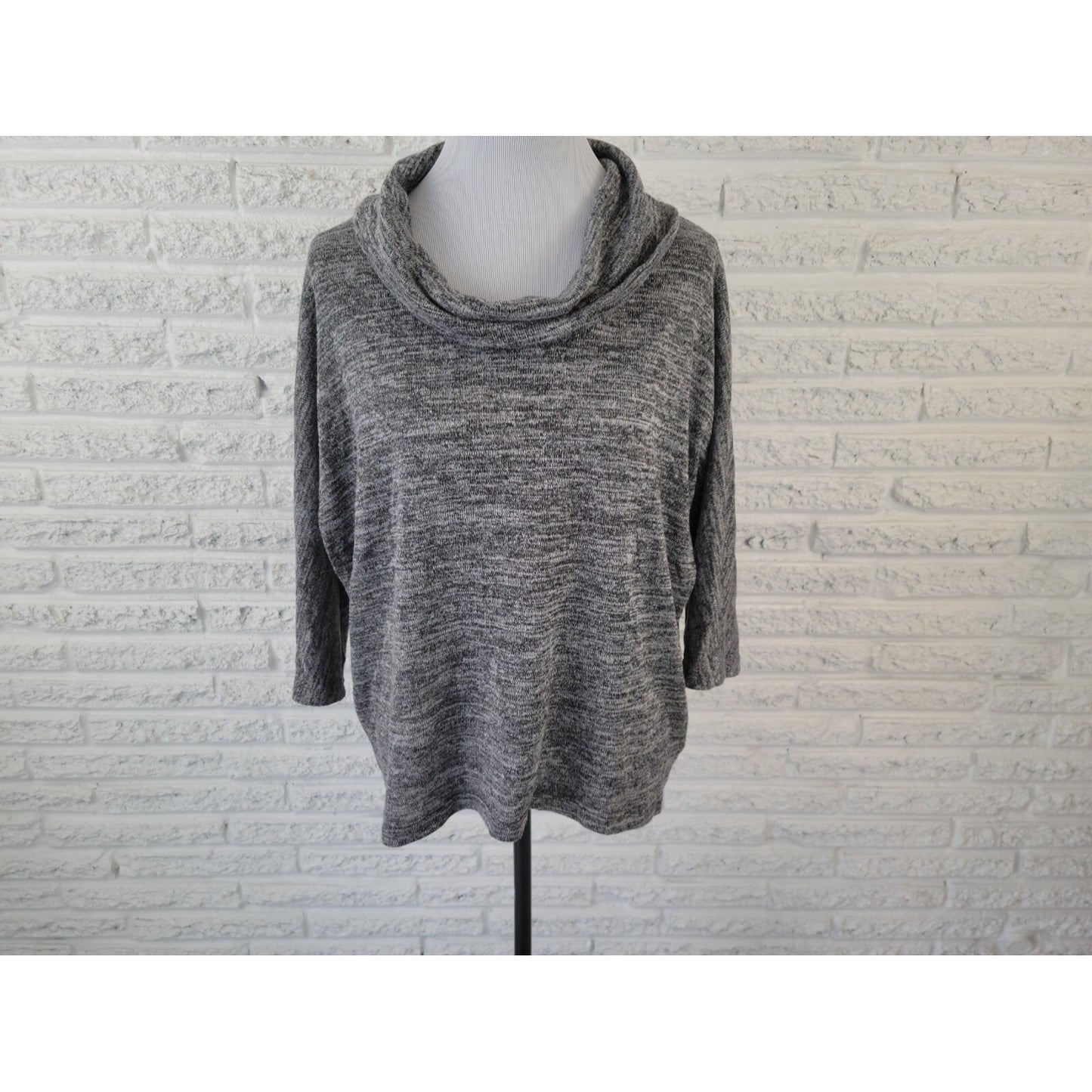 Dress Barn Women Sweater 1X Plus Dolman Sleeve Cowl Neck Gray Marled Speckle