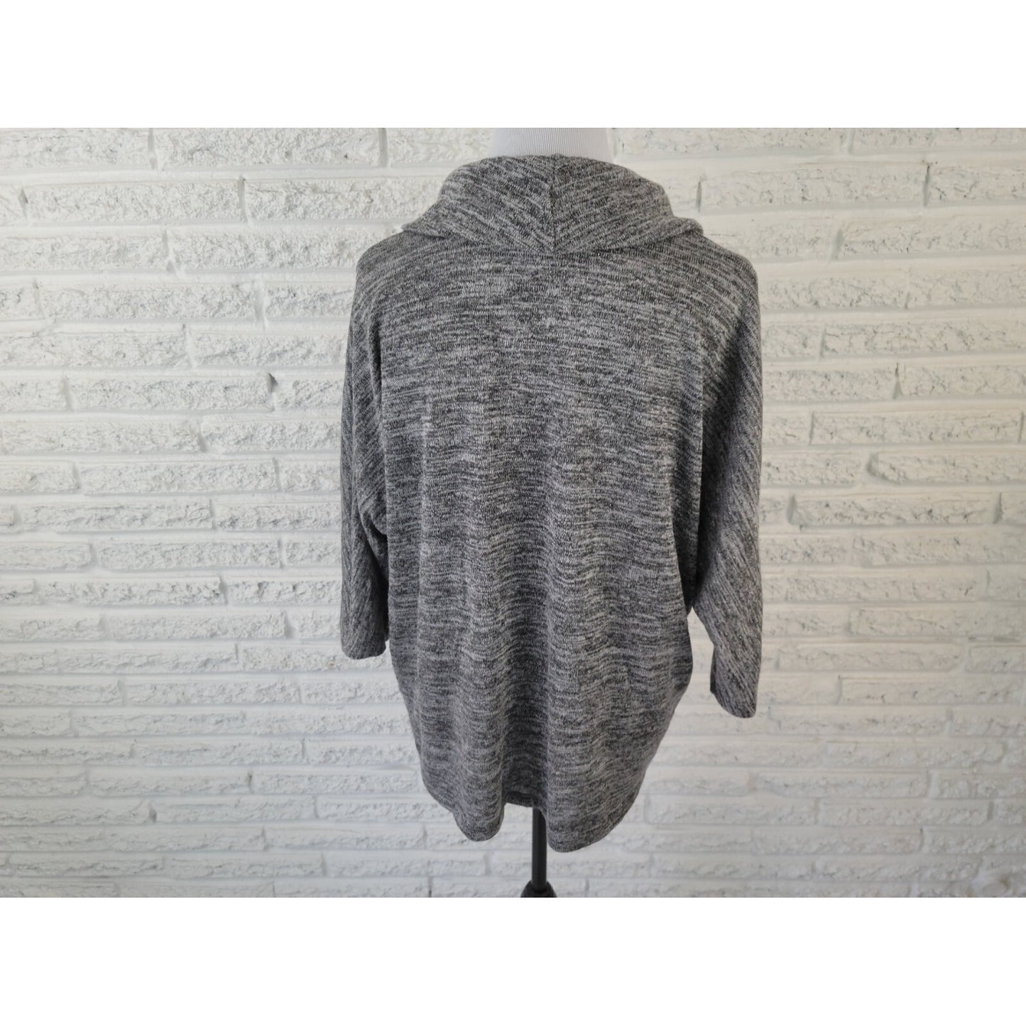 Dress Barn Women Sweater 1X Plus Dolman Sleeve Cowl Neck Gray Marled Speckle