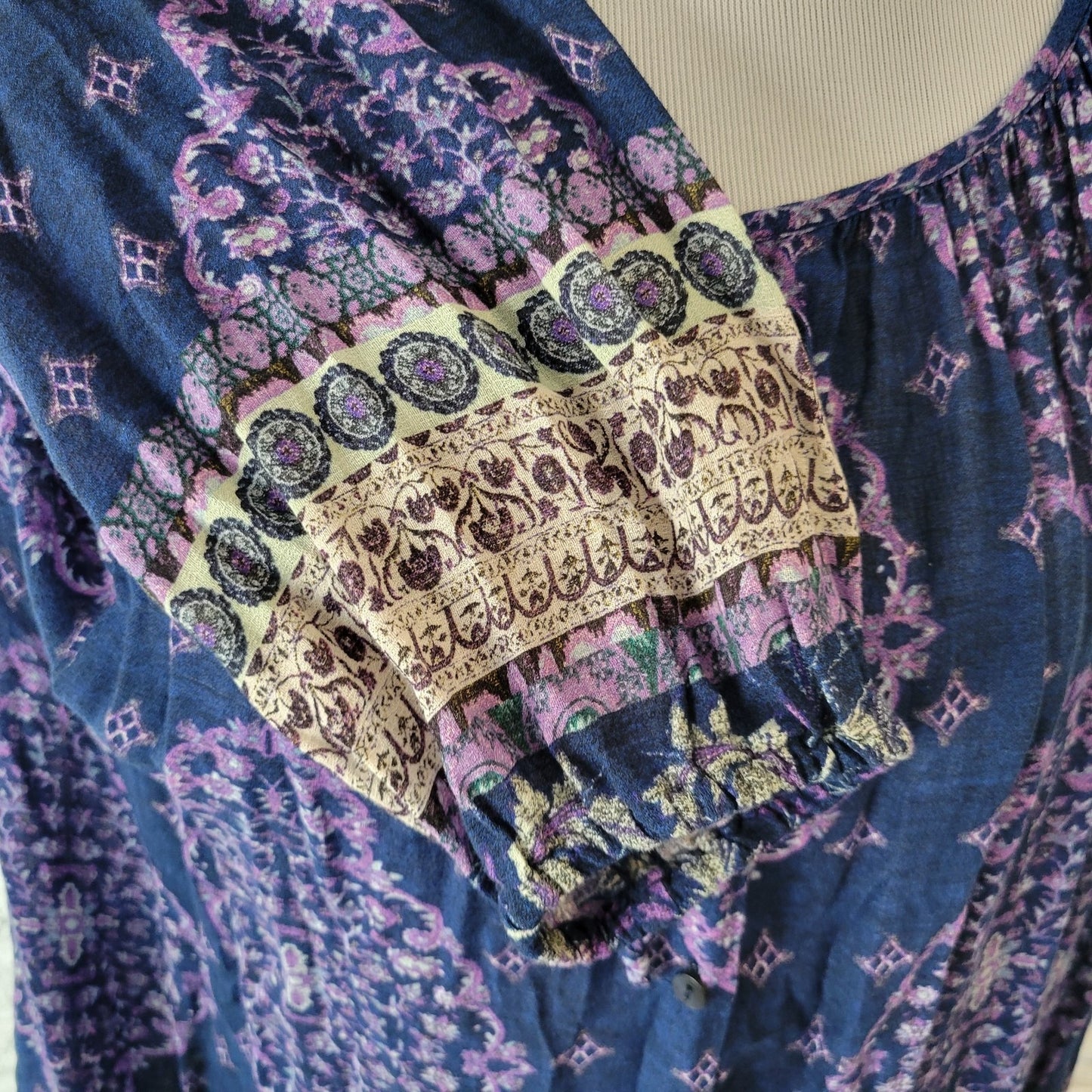Lucky Brand Women's 1X Plus Size Blue Purple Geometric Sheer Viscose Top Blouse