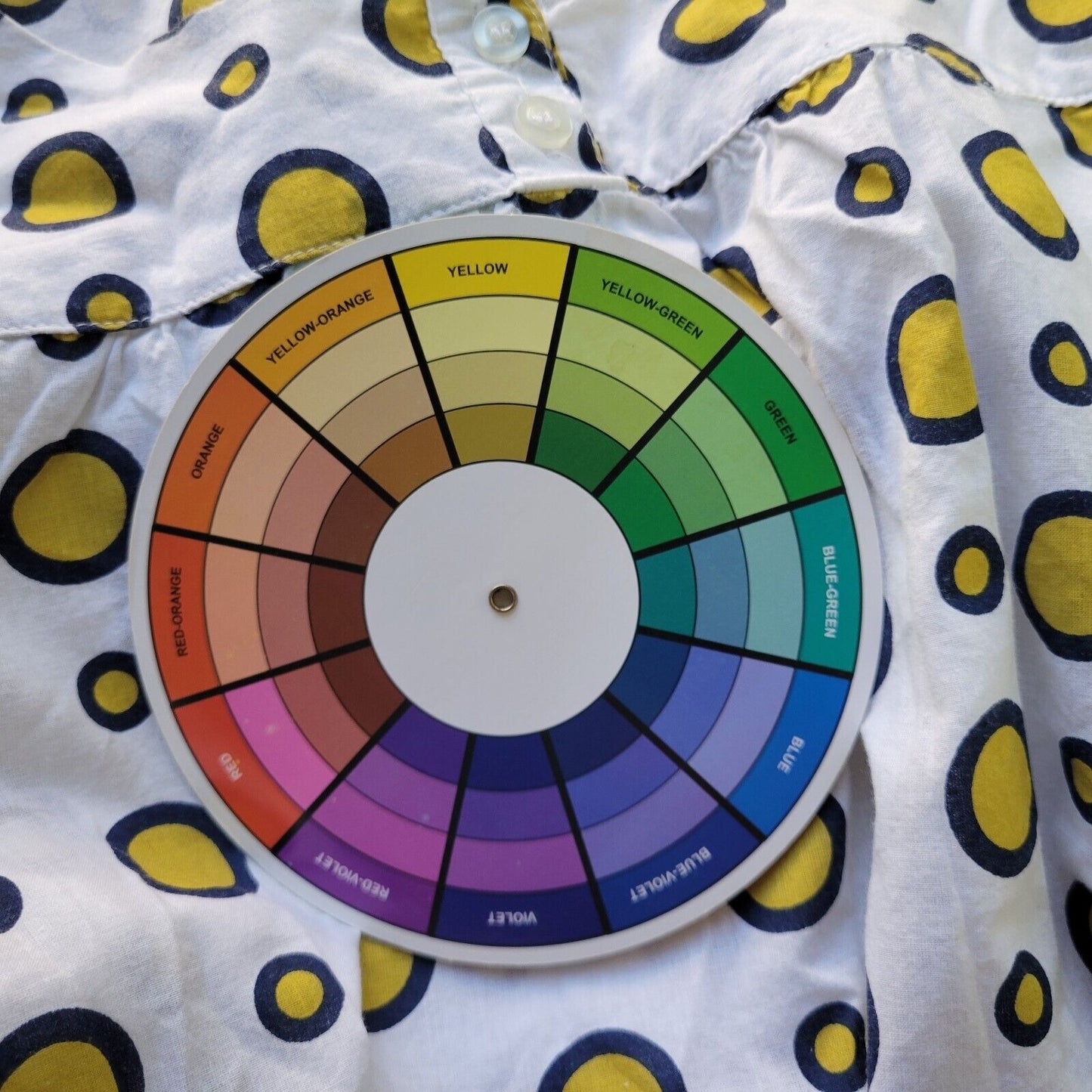 Contact Plus New York Womens Top 2X Two Button Yellow Circles Cotton Lightweight