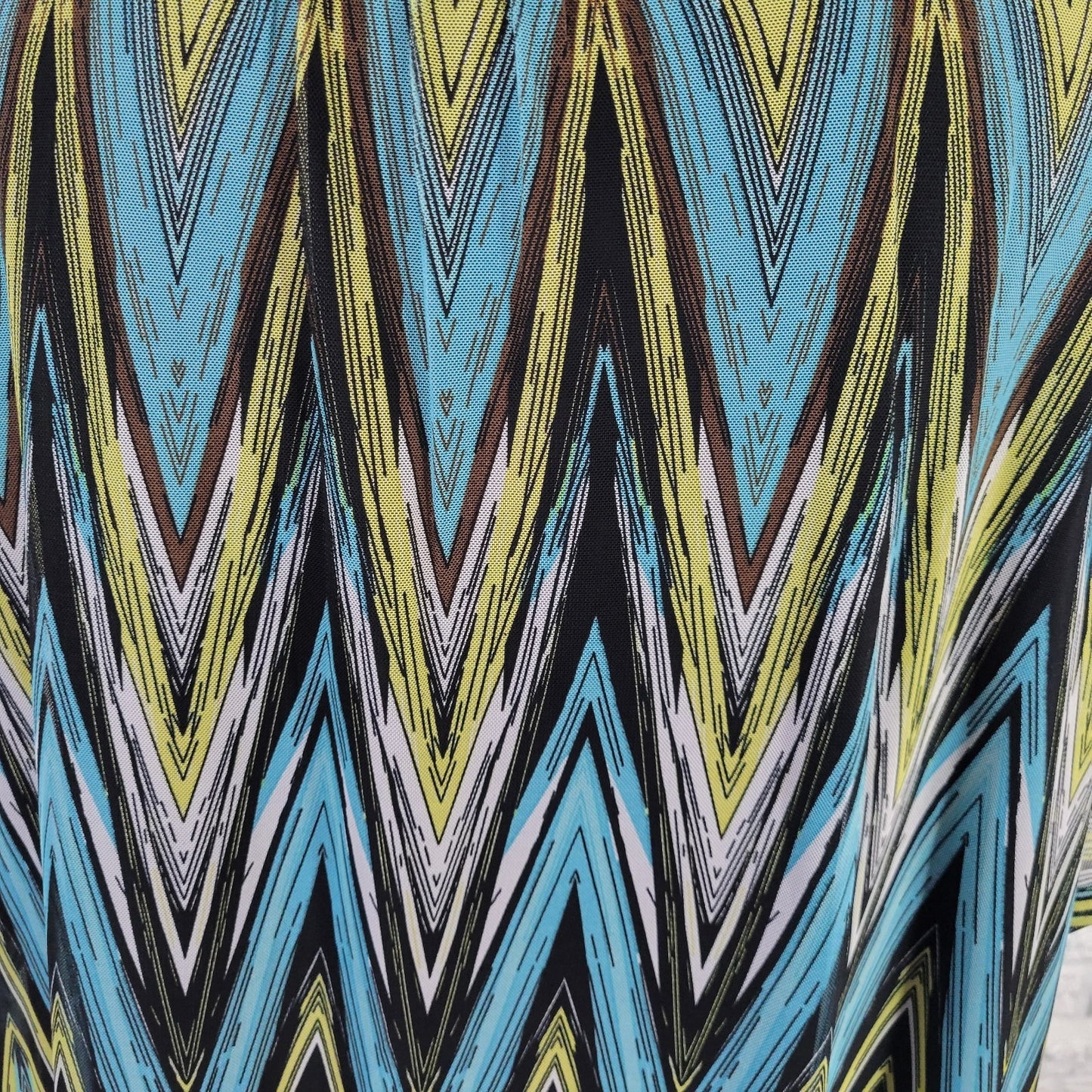 Catherines 2X Plus Size Tunic Top Blue Green Zig Zag Sheer Tied Sleeve Stretch