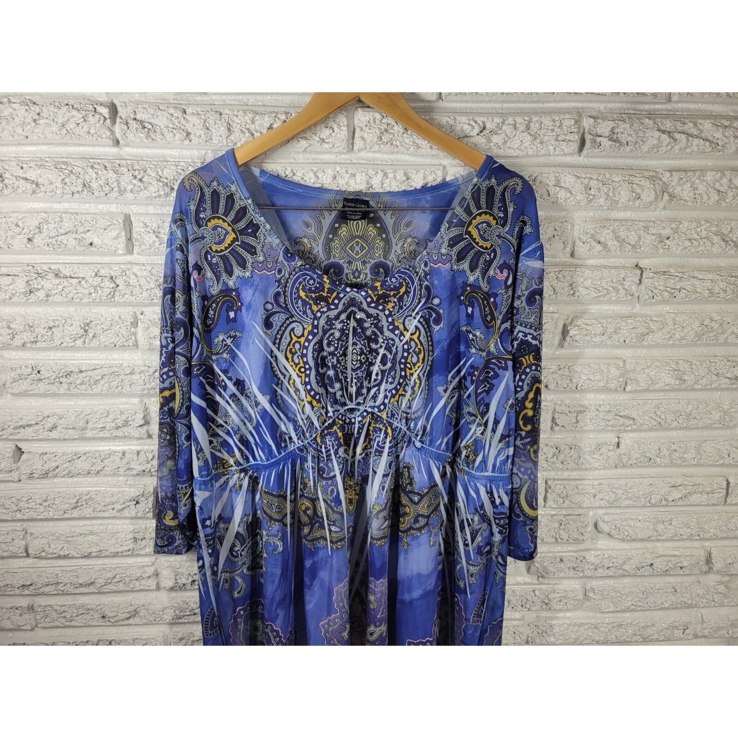 Faded Glory Womens Top 3X Plus Tunic 3/4 Sleeve Blue Paisley Laser Rhinestones