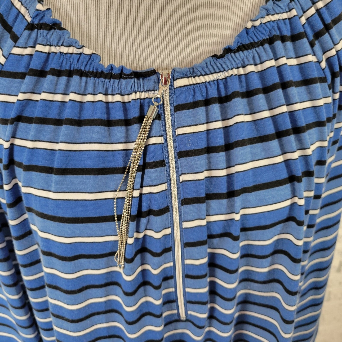 Valerie Stevens Women Top XL 3/4 Sleeve Quarter Zip Blue White Stripe Poly Blend