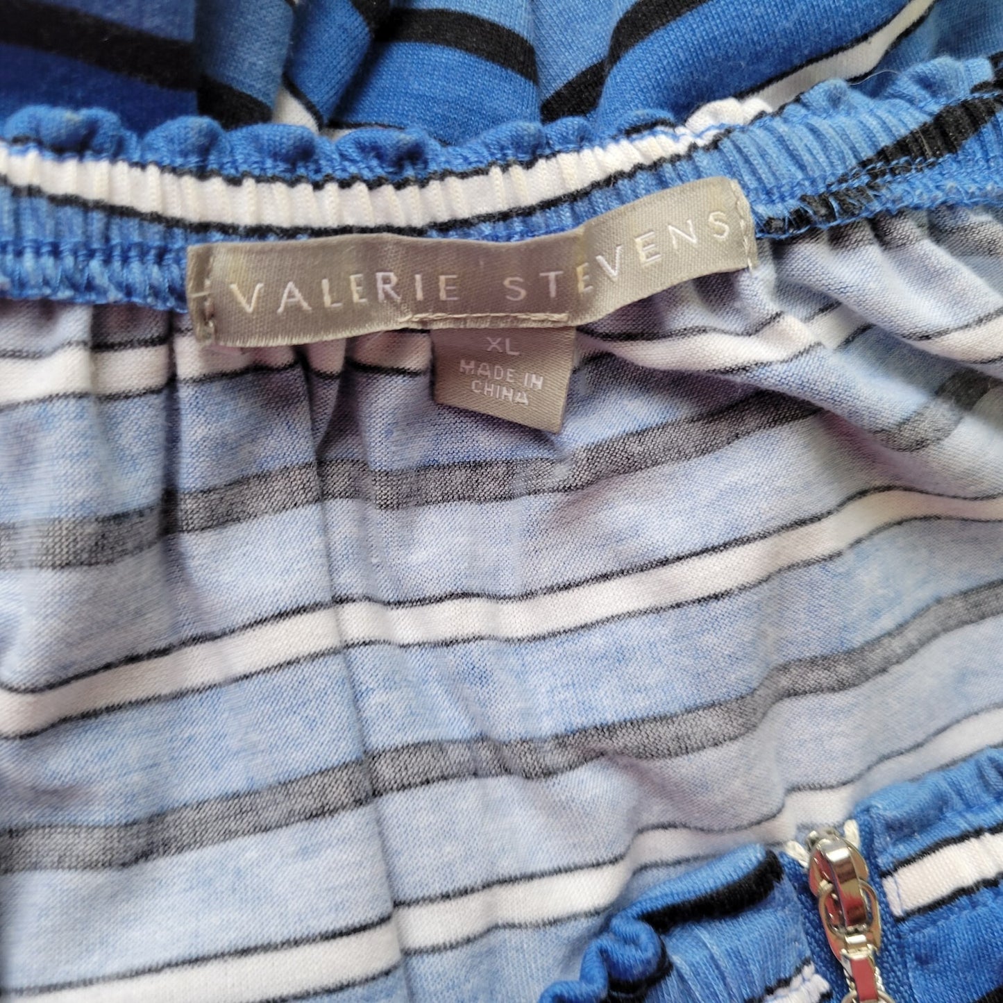 Valerie Stevens Women Top XL 3/4 Sleeve Quarter Zip Blue White Stripe Poly Blend