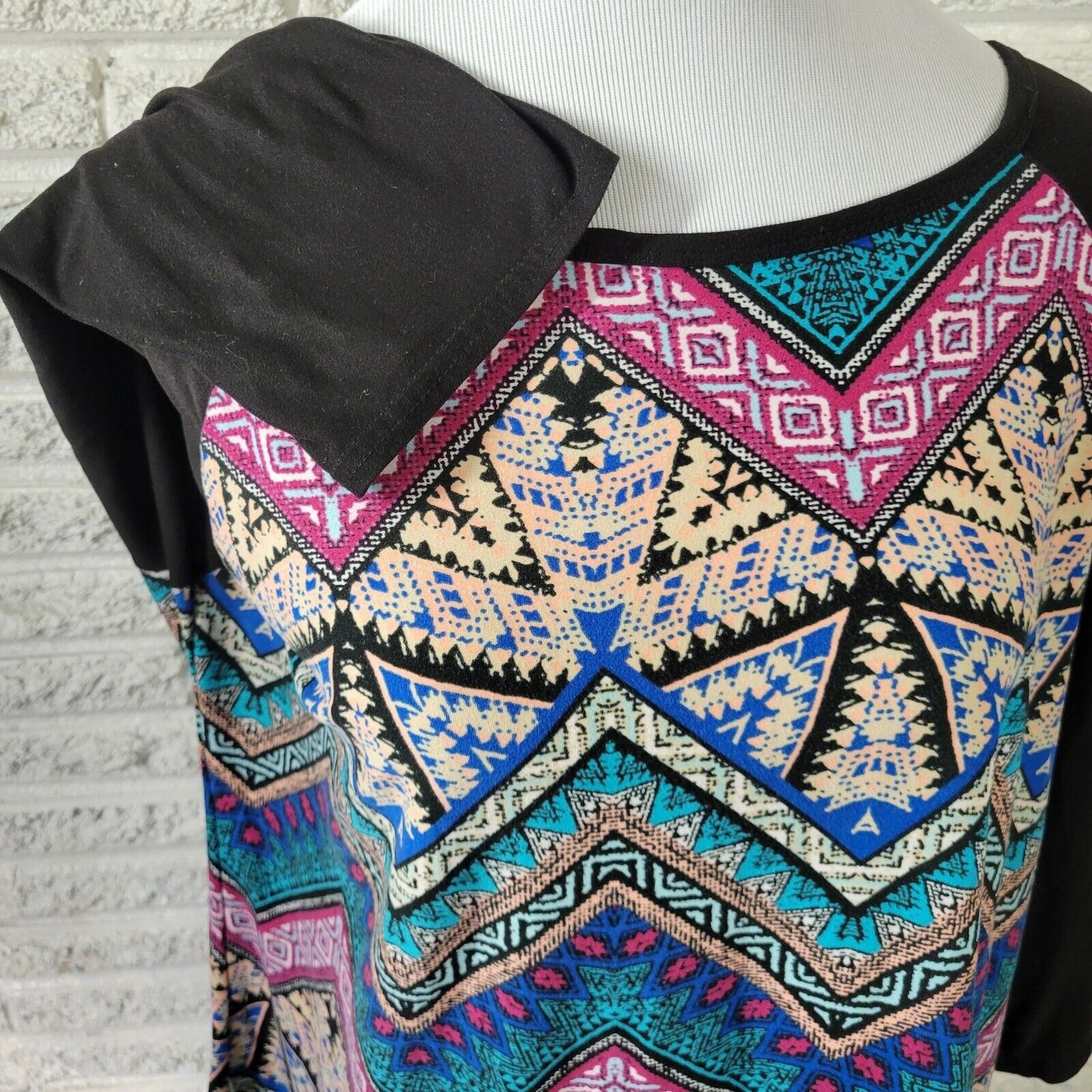 Bobbie Brooks Womens Top 2X Plus Tunic Raglan Sleeve Poly Blend Purple Geometric