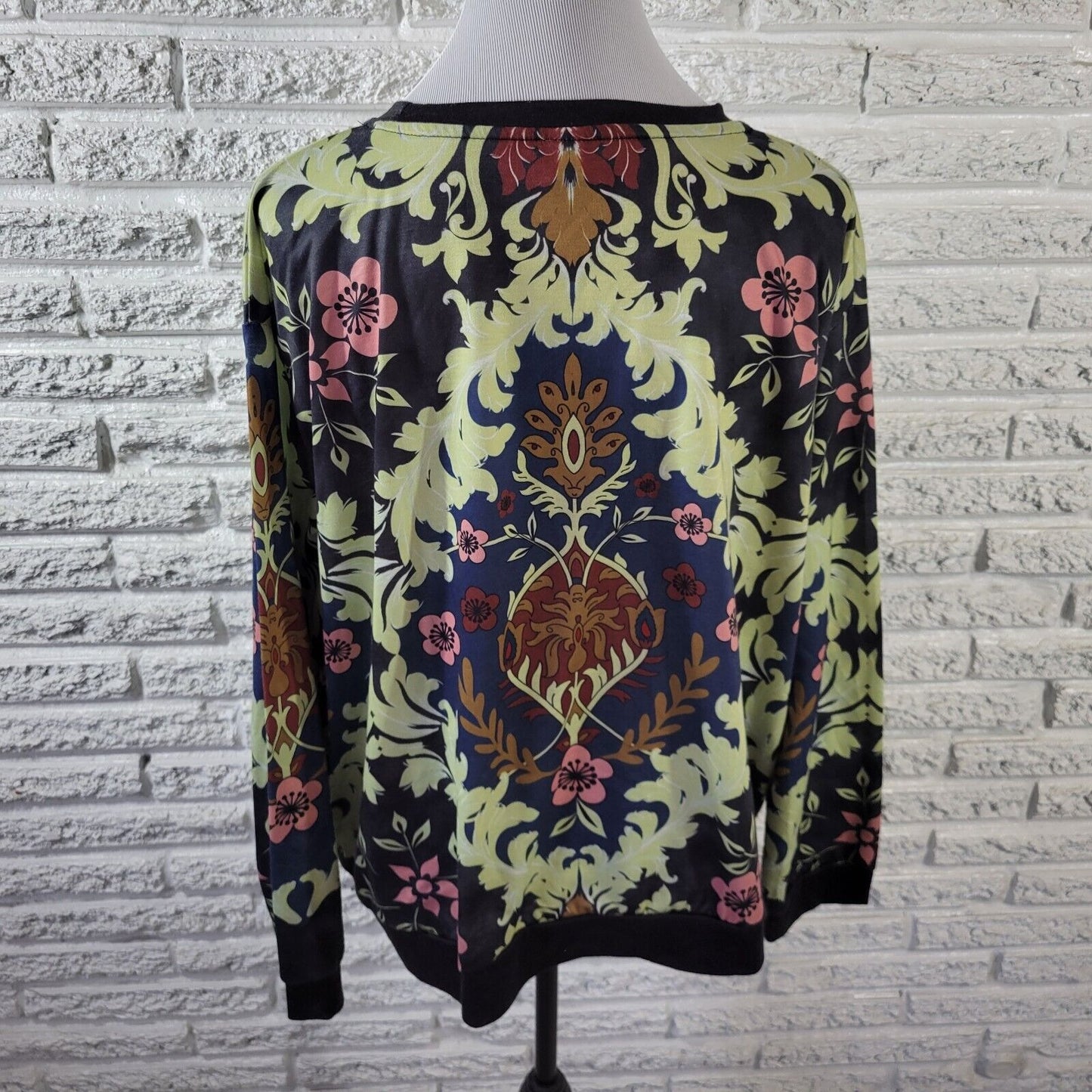 Pixie Lady Womens Top 1X Plus Long Sleeve Blue Green Floral Poly Blend Comfy