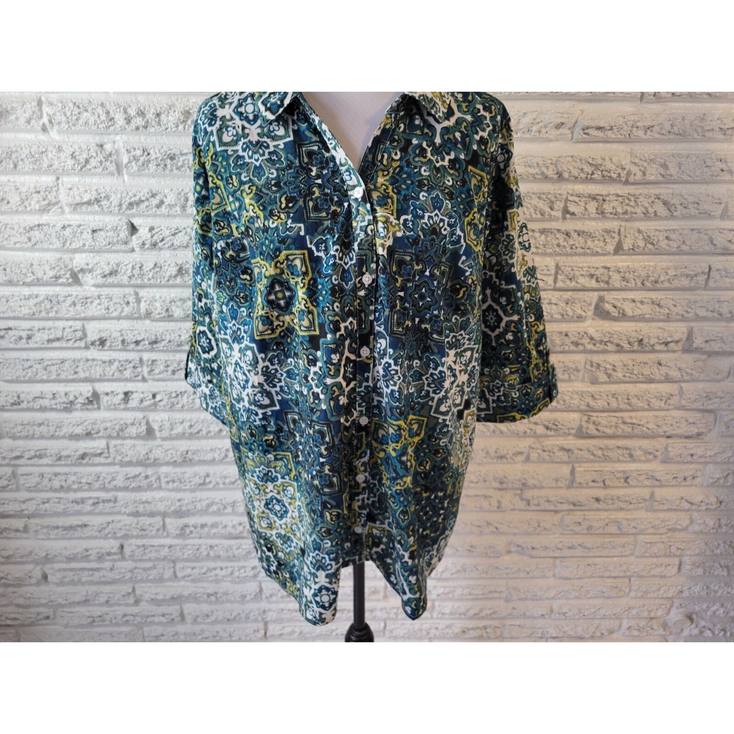 Catherine's Women's 1XWP Plus Size Top Blouse Blue Medallion Collared Button-Up