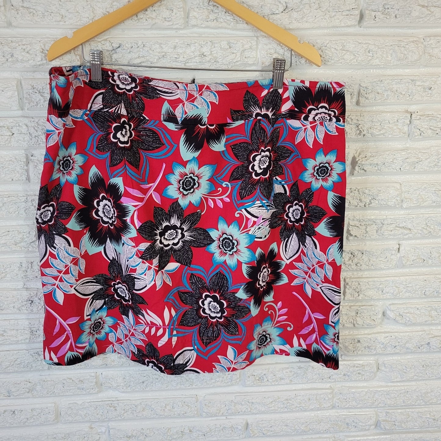 Talbots Women Skirt 20 Plus Mini Pencil Red Floral Side Zip Lined Cotton Blend