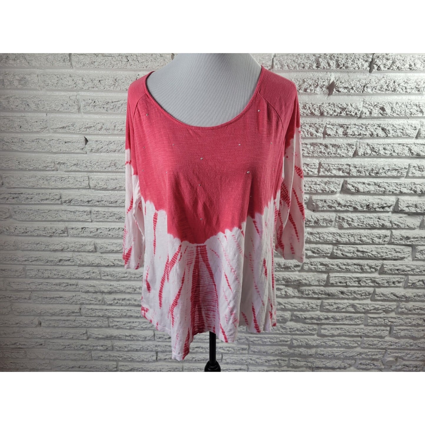 New Directions Womens Top Extra Large Tee Asymmetric Studded Comfy Pink Tie Dye