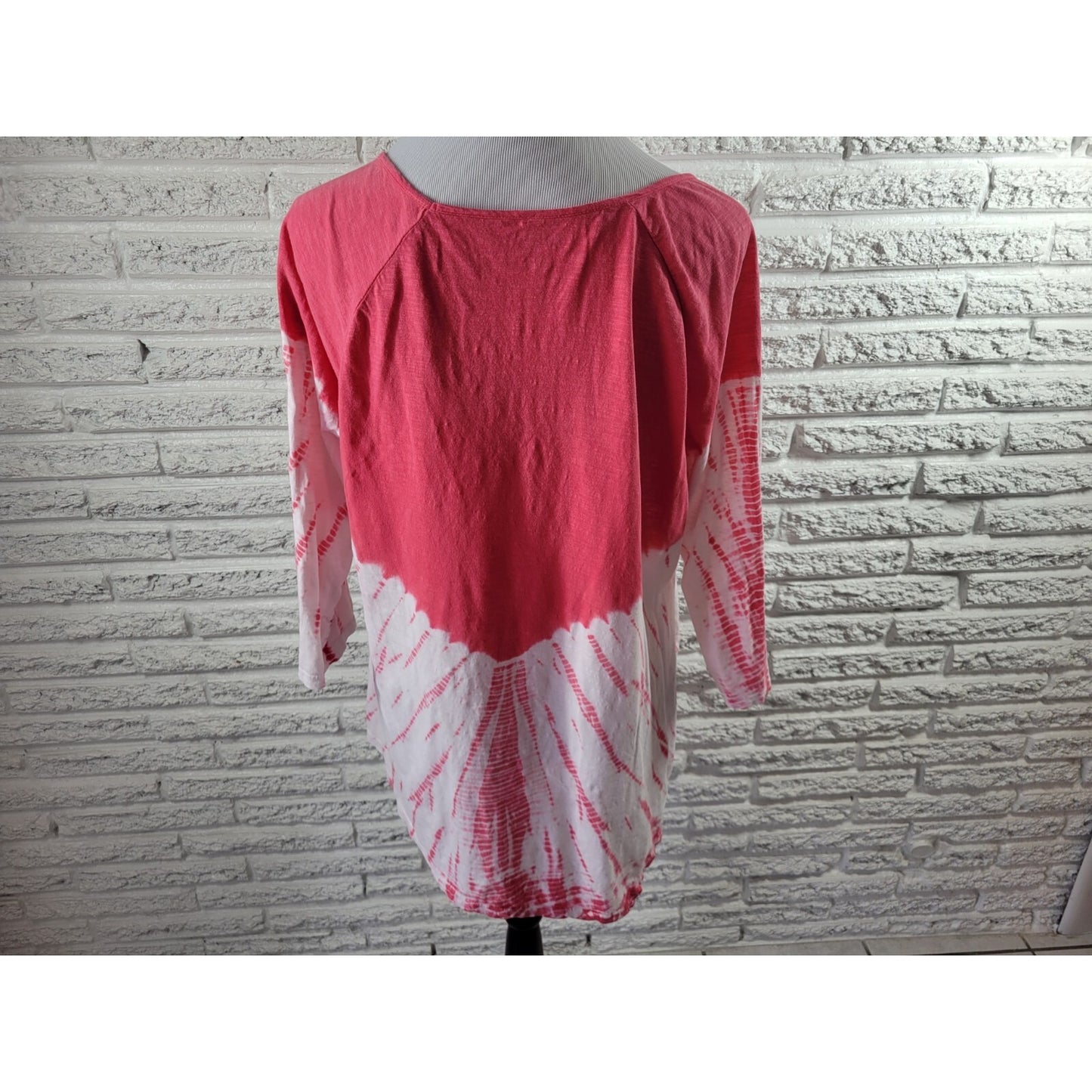 New Directions Womens Top Extra Large Tee Asymmetric Studded Comfy Pink Tie Dye