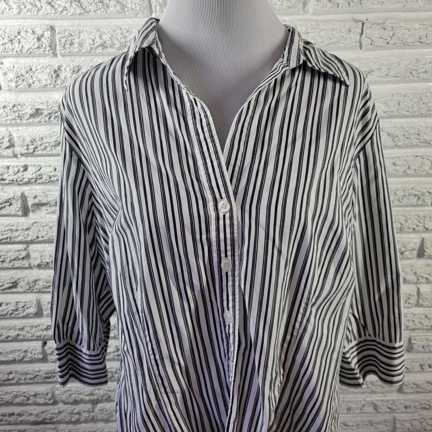 Style Co Womens Top 18W 3/4 Sleeve Black Stripe Cotton Lightweight Collar Button