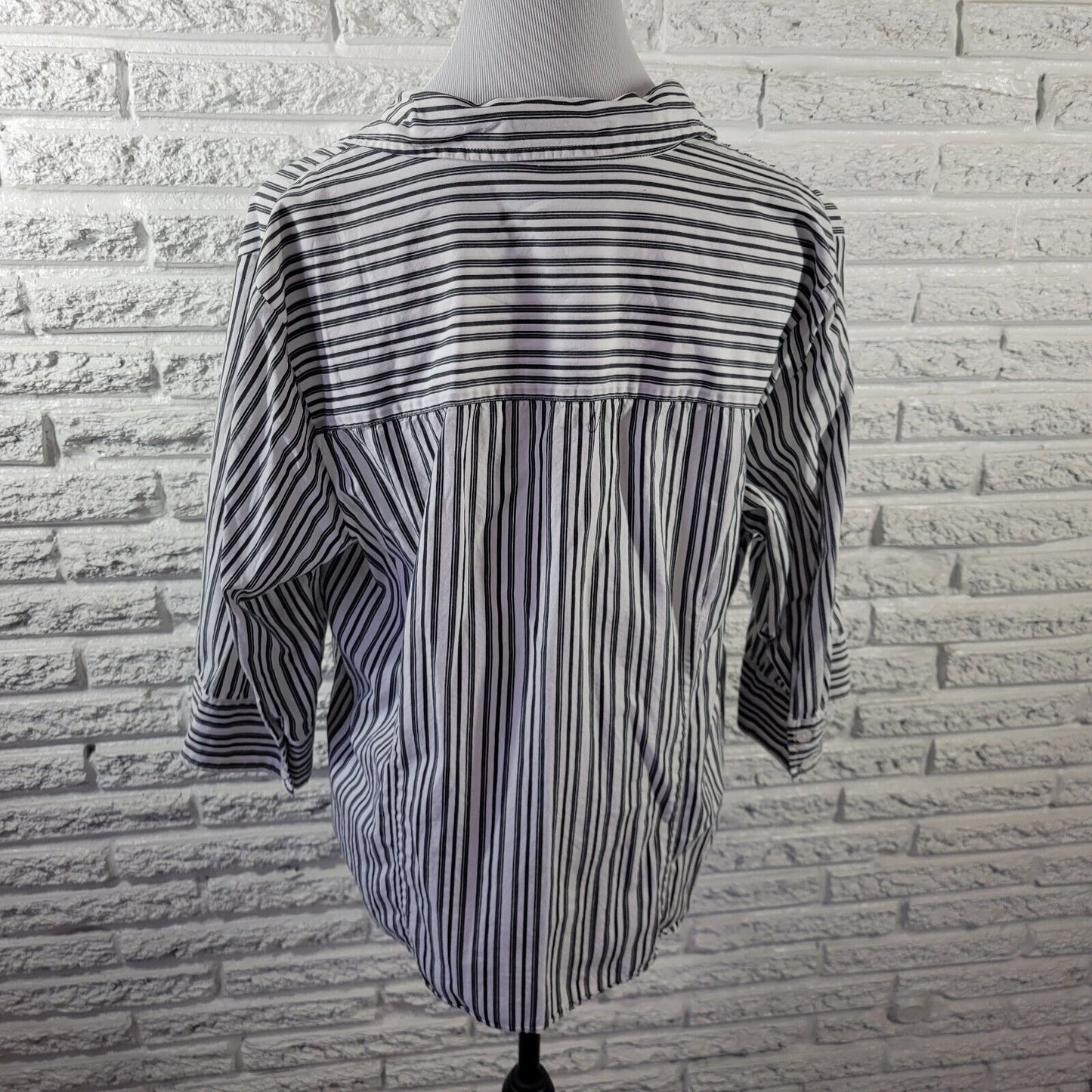 Style Co Womens Top 18W 3/4 Sleeve Black Stripe Cotton Lightweight Collar Button