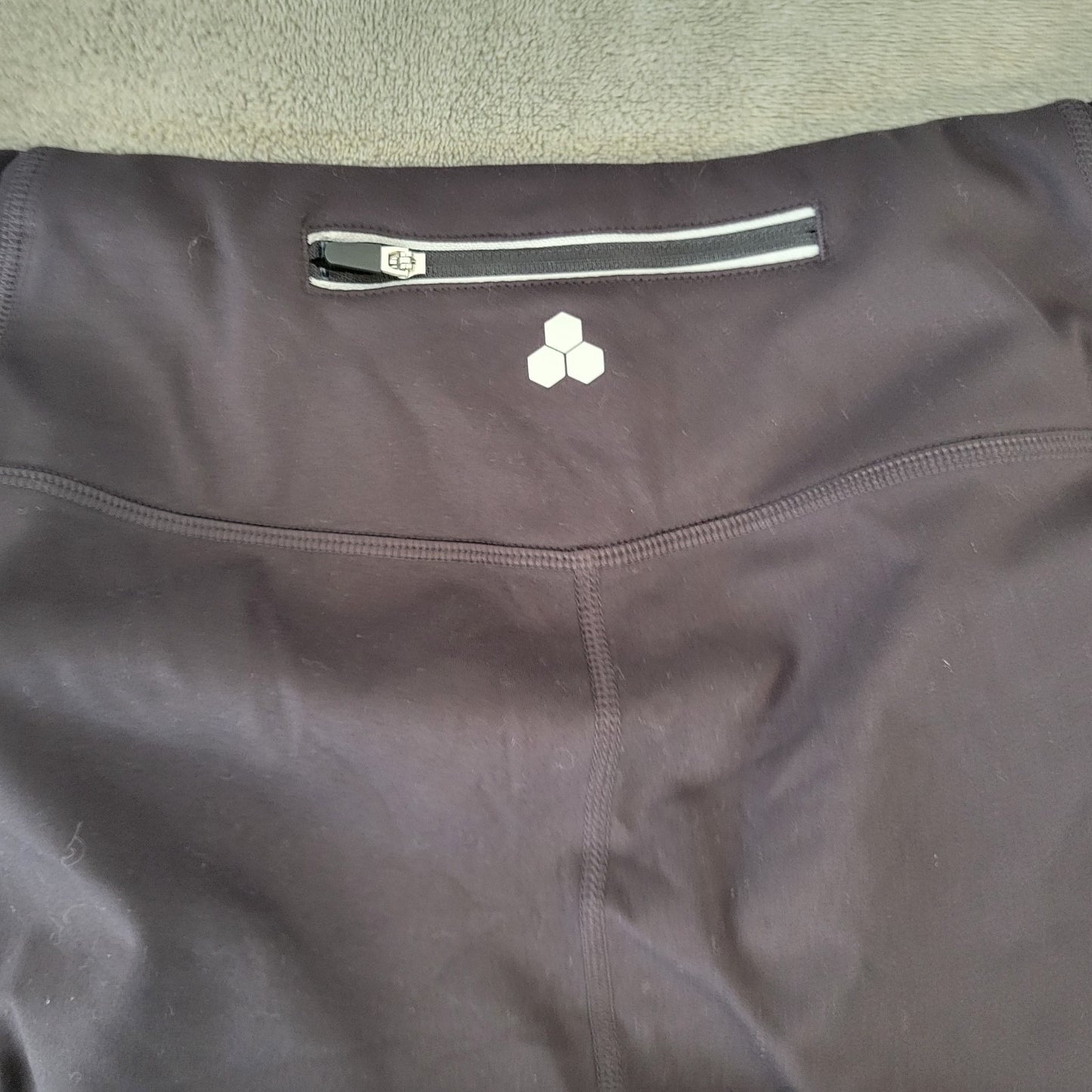 Tek Gear Workout Womens Shorts 1X Pull On Athletic Black Lightweight Poly Blend