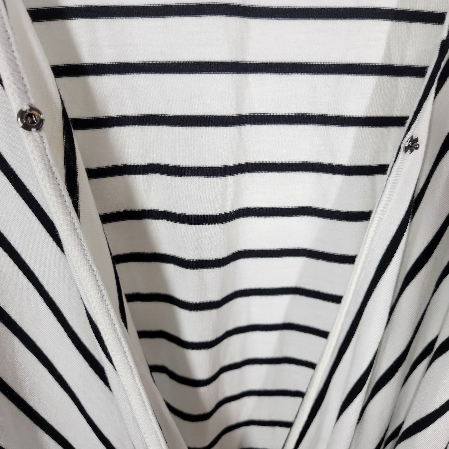 Ava Viv Womens Top 2X Plus Draped Front Black Stripe Snap Comfy Casual