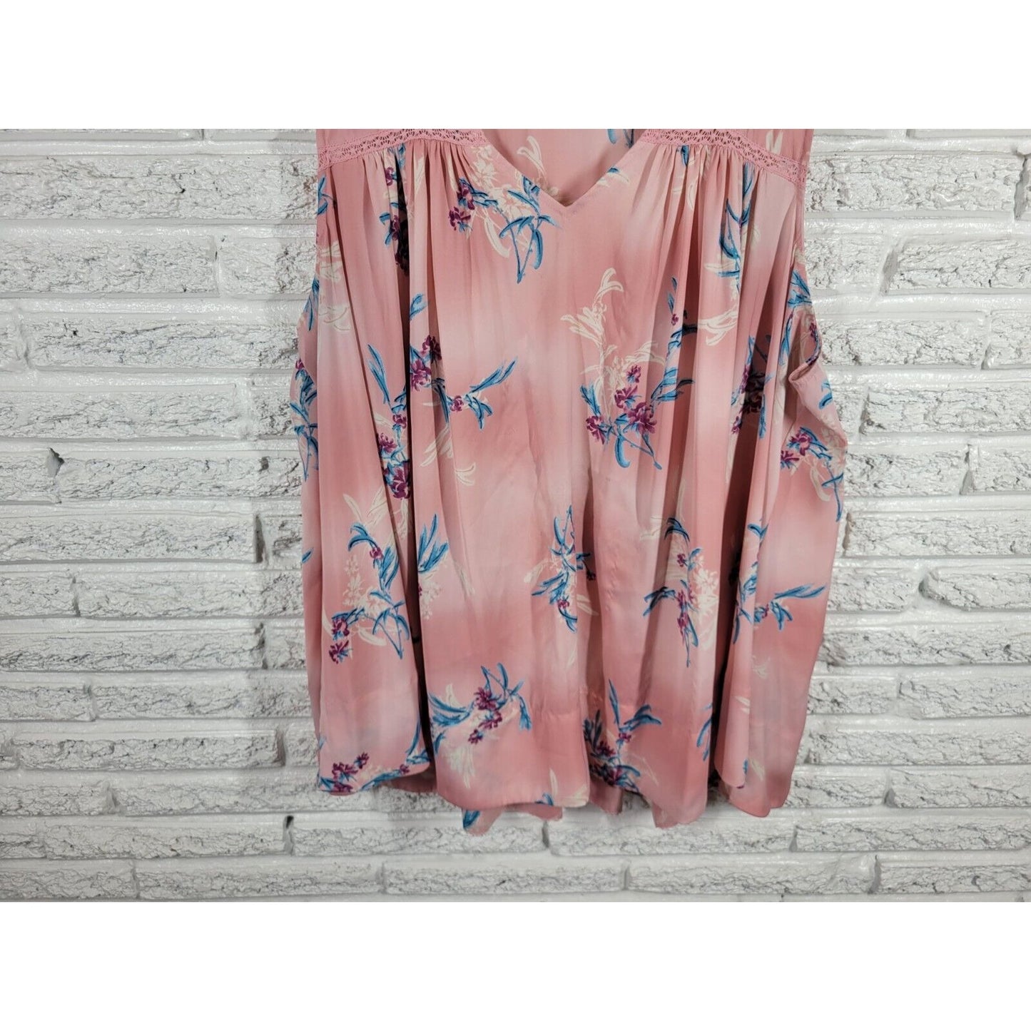 Lane Bryant Womens Top 22 Tank Pink Floral Lightweight Lace Trim Polyester Sheer