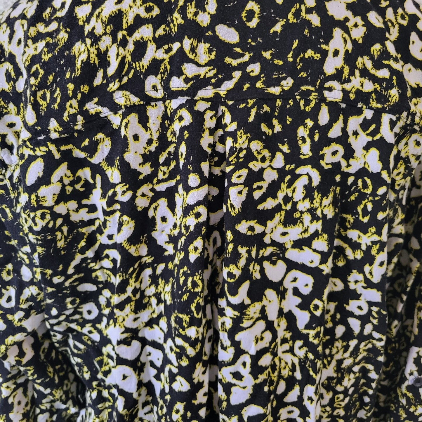 Rock Republic Women Top Extra Large XL Roll Tab Sleeve Black Animal Print Office