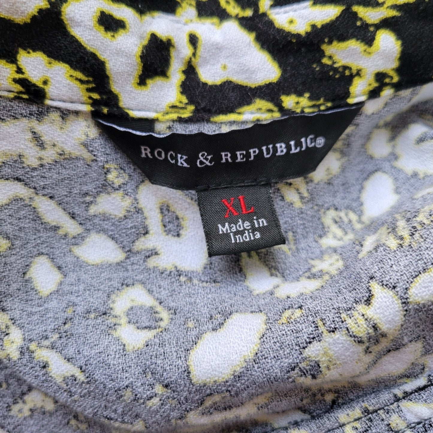 Rock Republic Women Top Extra Large XL Roll Tab Sleeve Black Animal Print Office