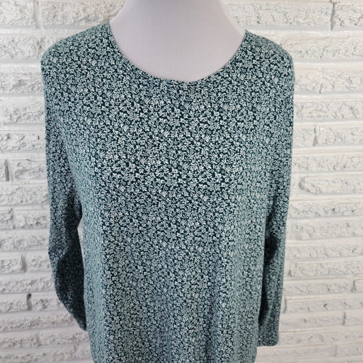 Croft & Barrow Women's XL T-Shirt Tee Green White Floral Cotton Stretch FLO335XE