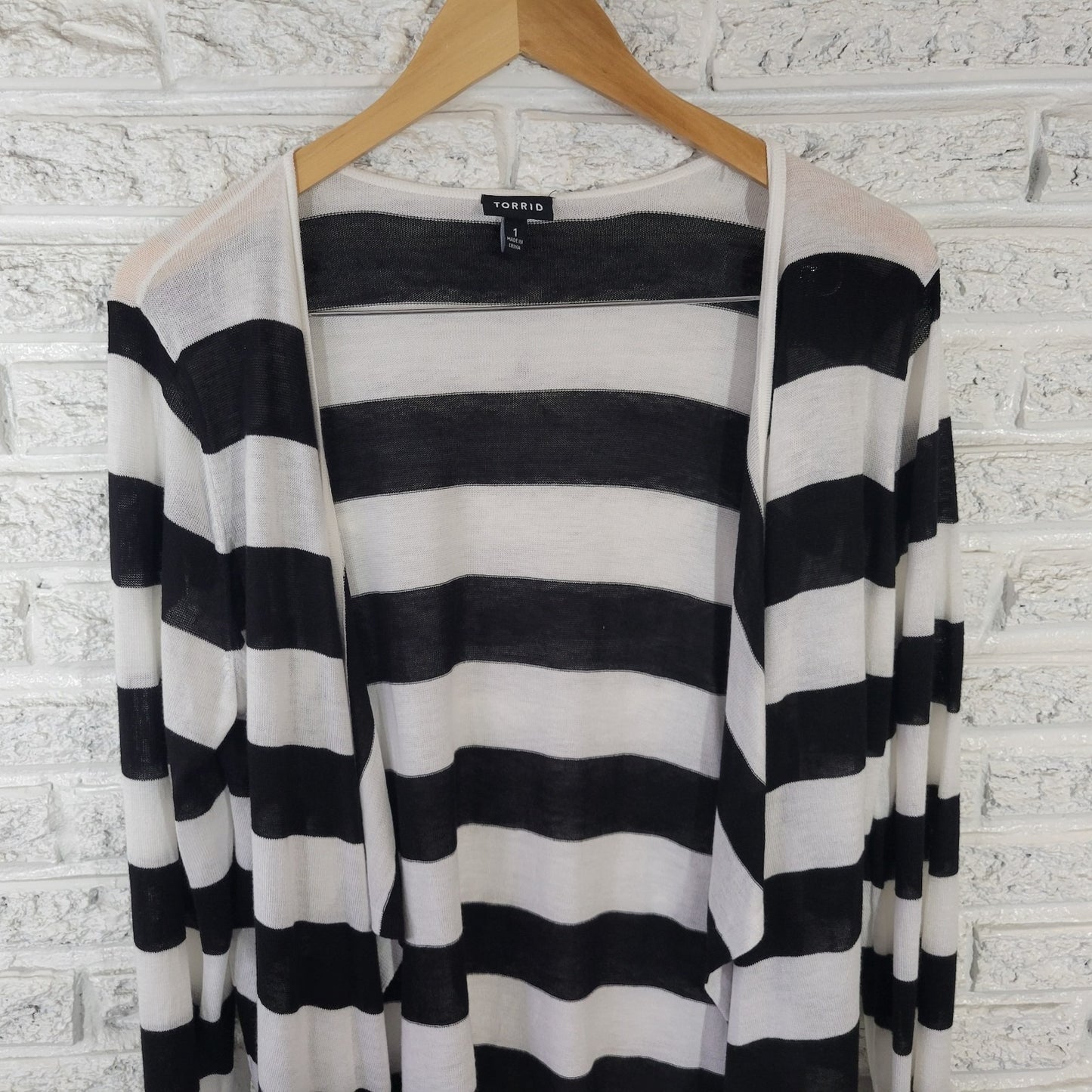 Torrid Women's 1X Sweater Cardigan Black White Striped Sheer Knit STR98E