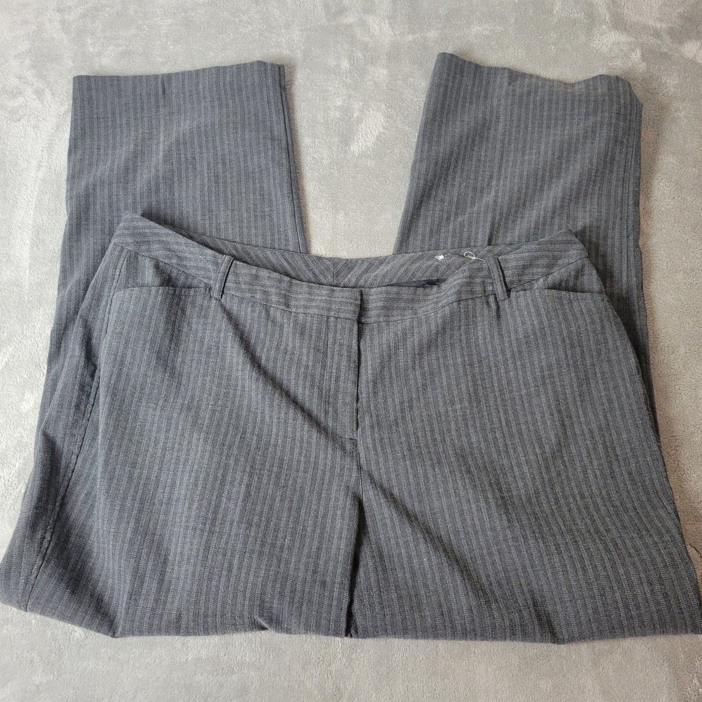 Worthington Women Pants 20W Plus Straight Leg Gray Stripe Office Pockets Zip Fly